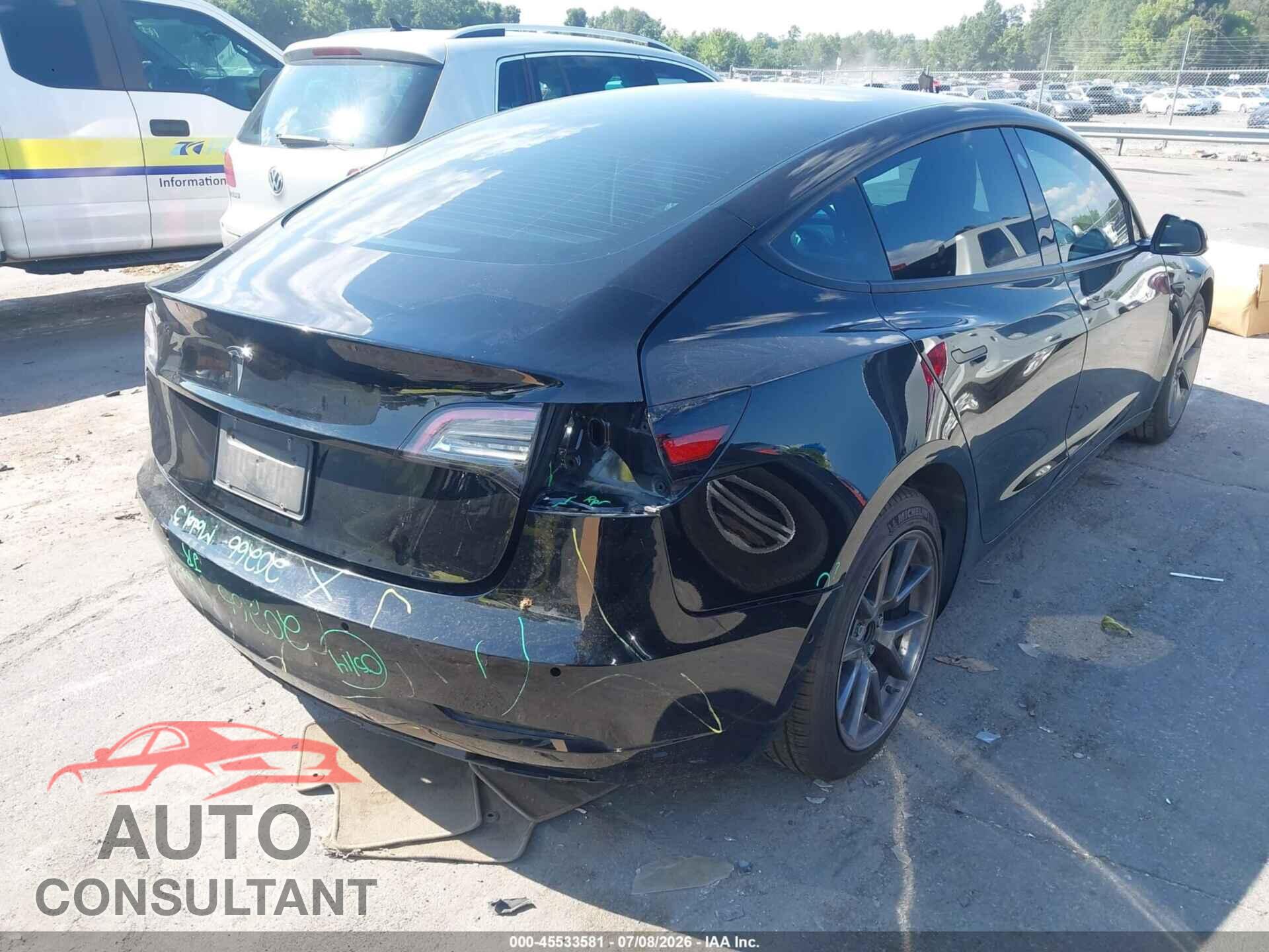 TESLA MODEL 3 2022 - 5YJ3E1EA8NF108381