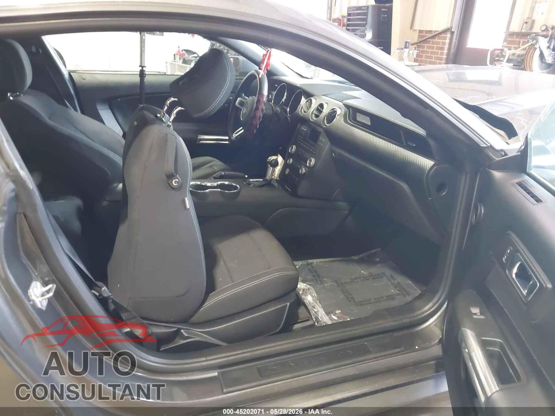 FORD MUSTANG 2017 - 1FA6P8AM7H5301231