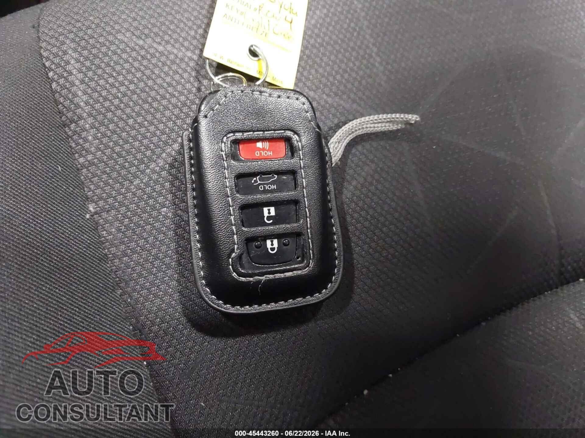 TOYOTA RAV4 2019 - JTMP1RFV2KD027232