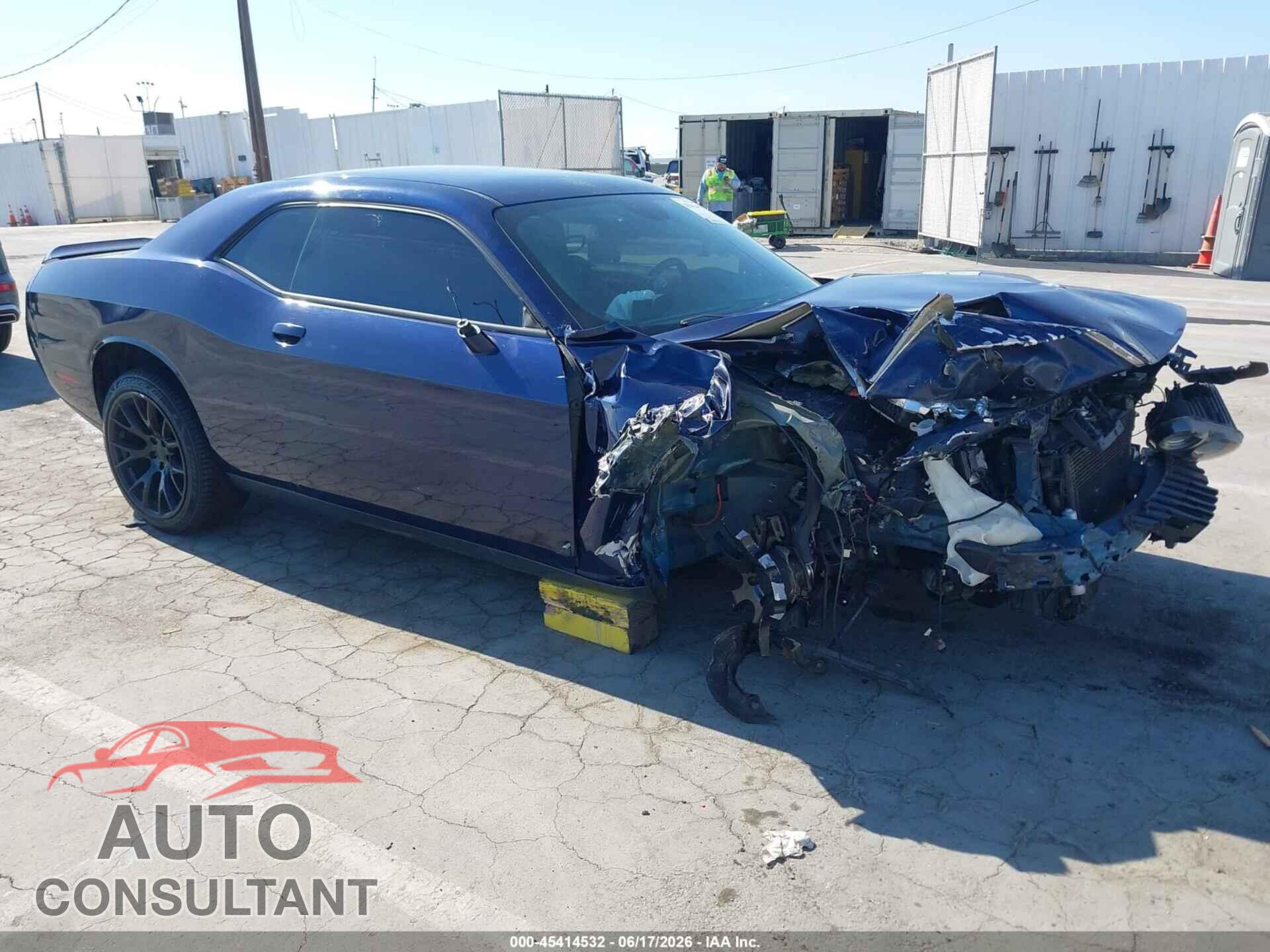 DODGE CHALLENGER 2015 - 2C3CDZAT5FH761369