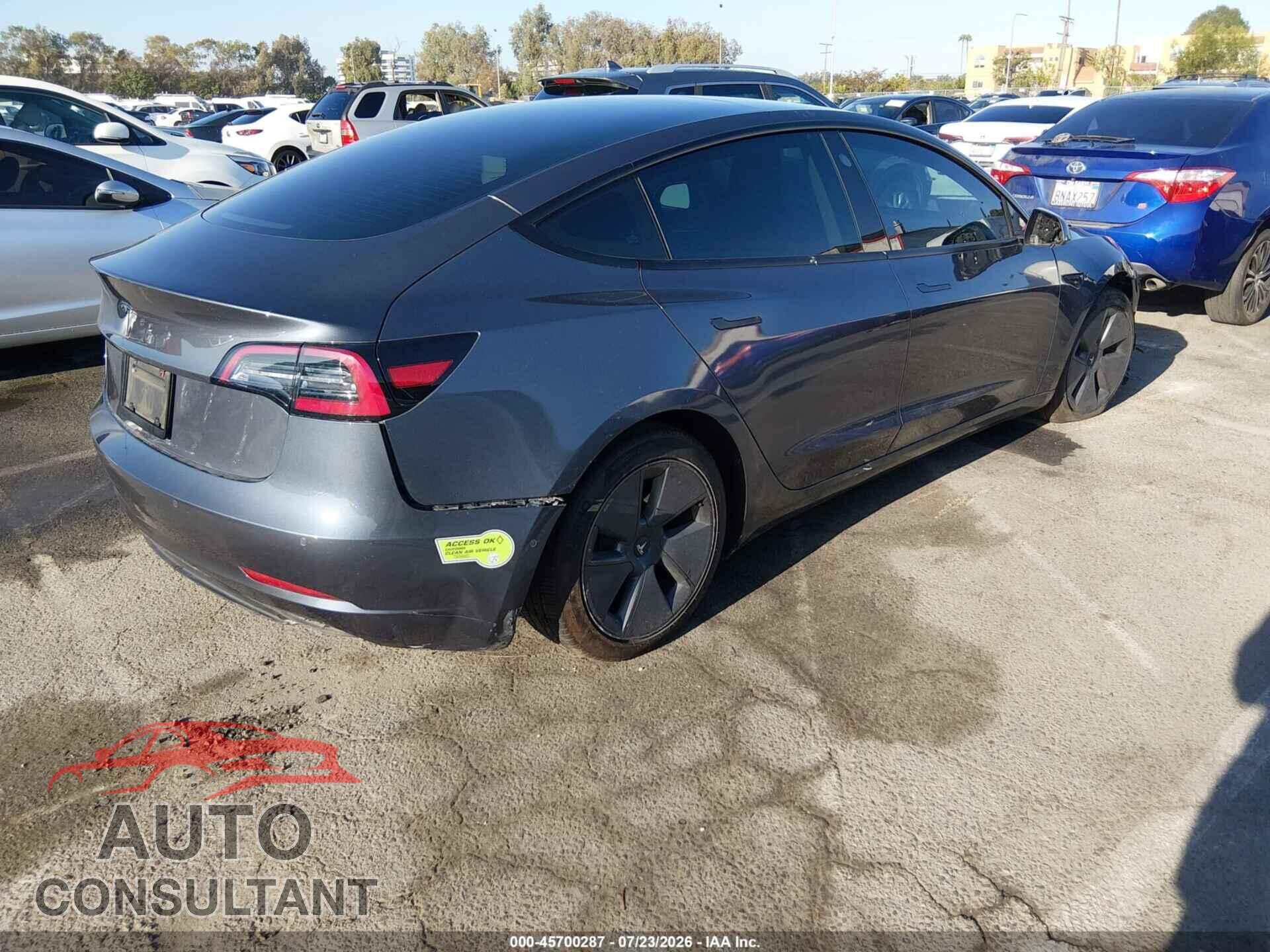 TESLA MODEL 3 2022 - 5YJ3E1EA7NF376659