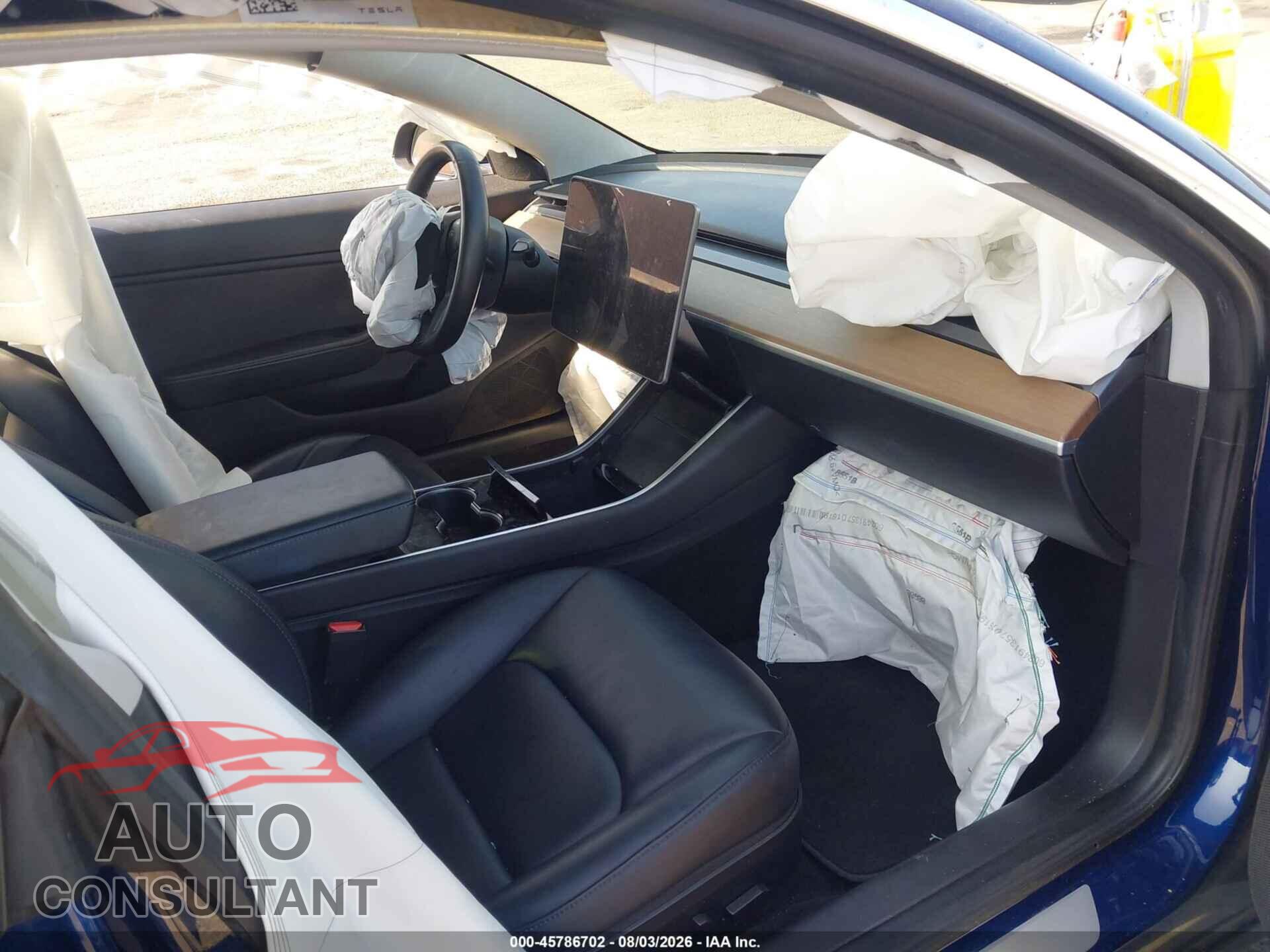TESLA MODEL 3 2018 - 5YJ3E1EA2JF076618