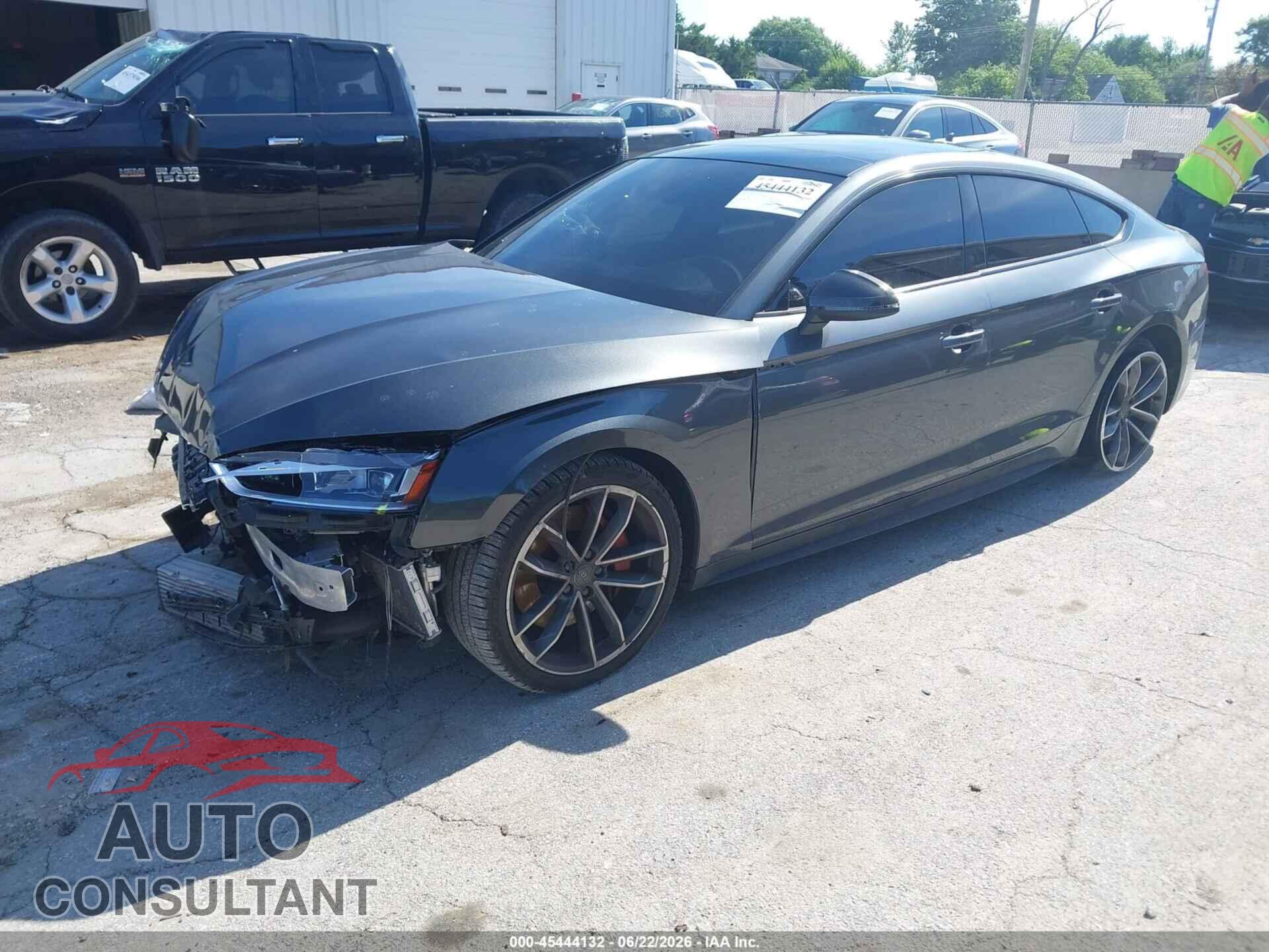 AUDI S5 2018 - WAUB4CF55JA010825