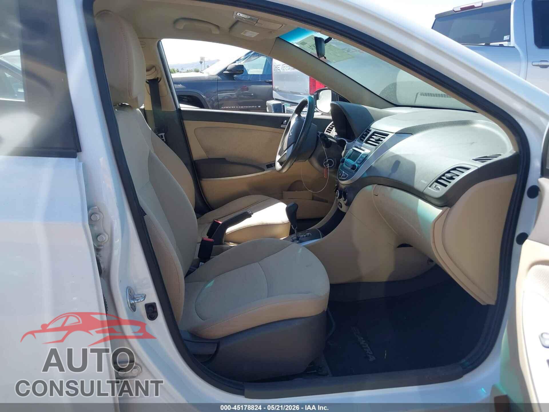 HYUNDAI ACCENT 2014 - KMHCT4AEXEU597045