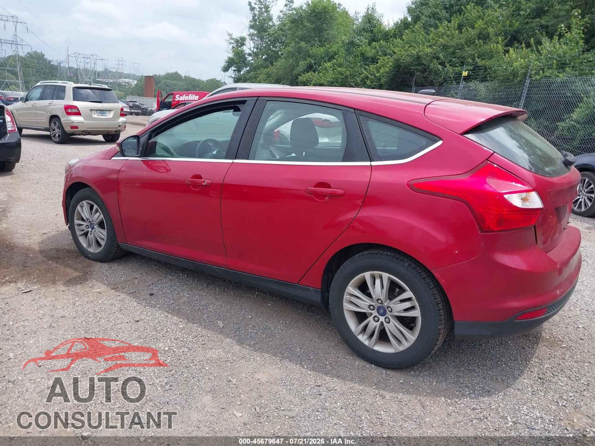 FORD FOCUS 2012 - 1FAHP3M27CL315480