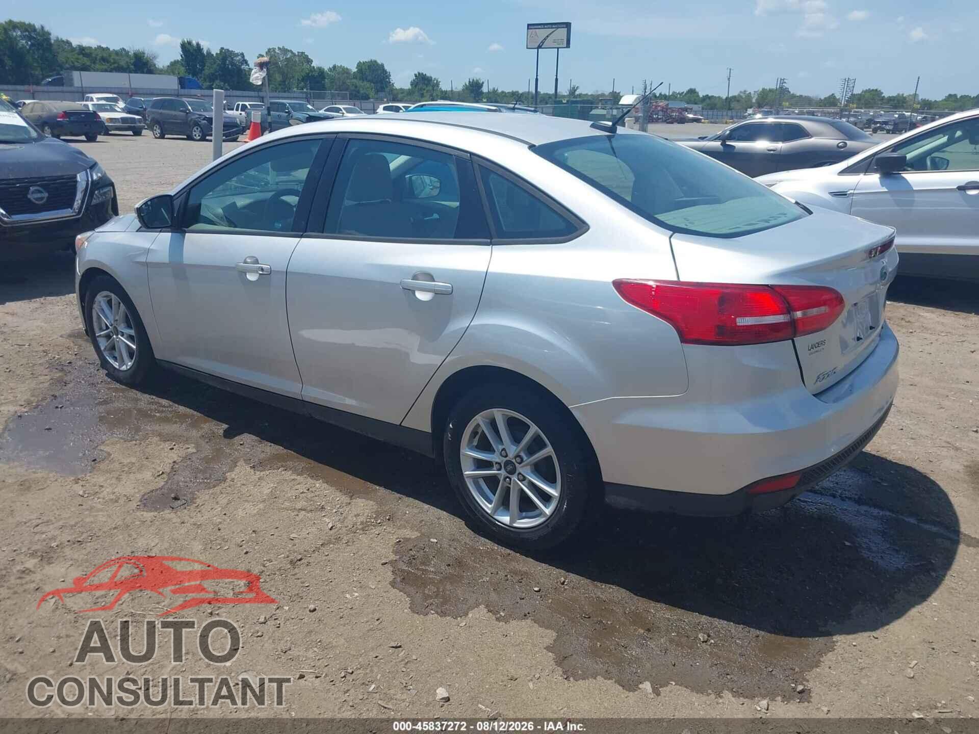 FORD FOCUS 2015 - 1FADP3F24FL304405