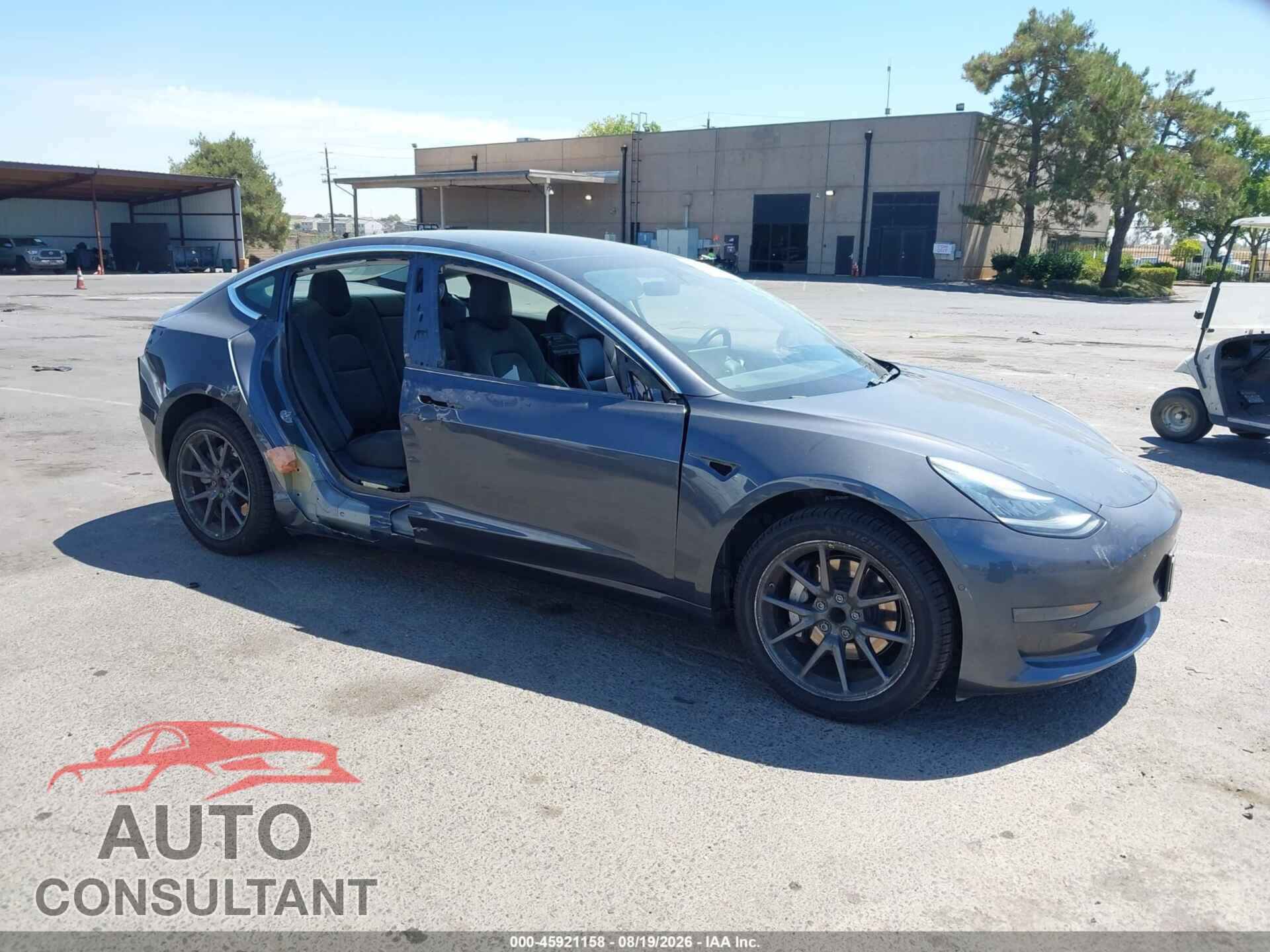TESLA MODEL 3 2019 - 5YJ3E1EA7KF447435