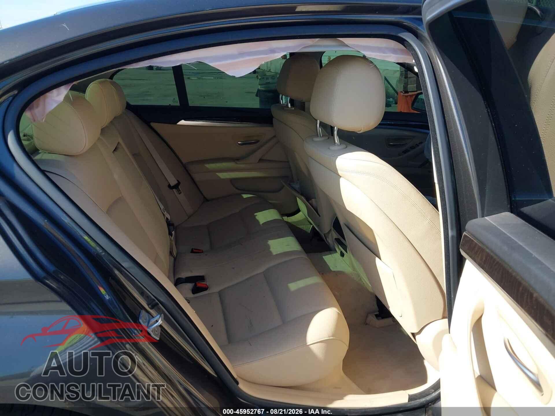 BMW 528I 2015 - WBA5A5C59FD521465