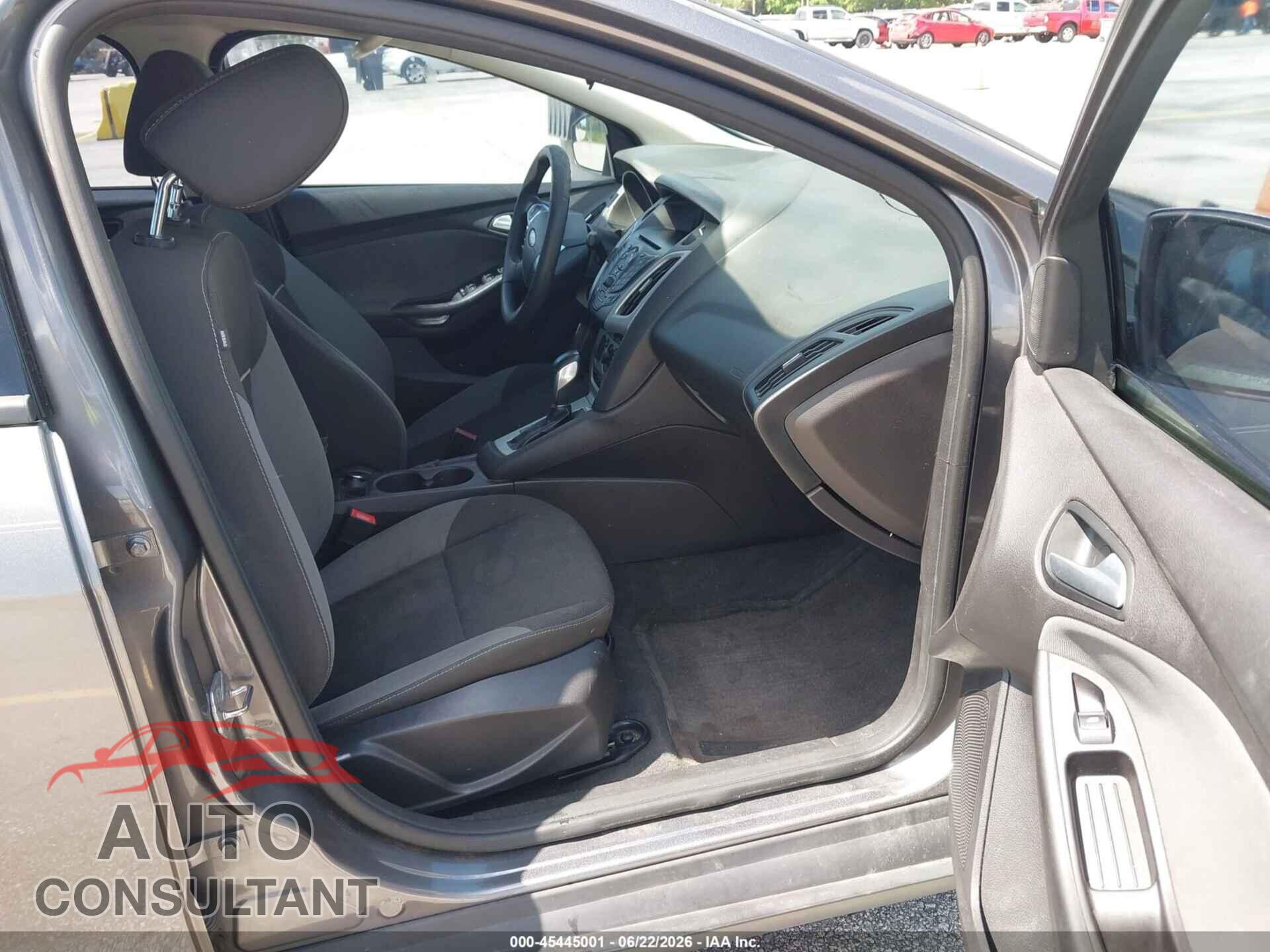 FORD FOCUS 2014 - 1FADP3F29EL437904