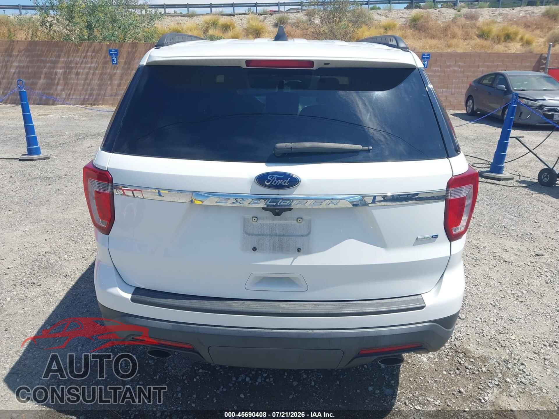 FORD EXPLORER 2018 - 1FM5K8BH9JGB95277