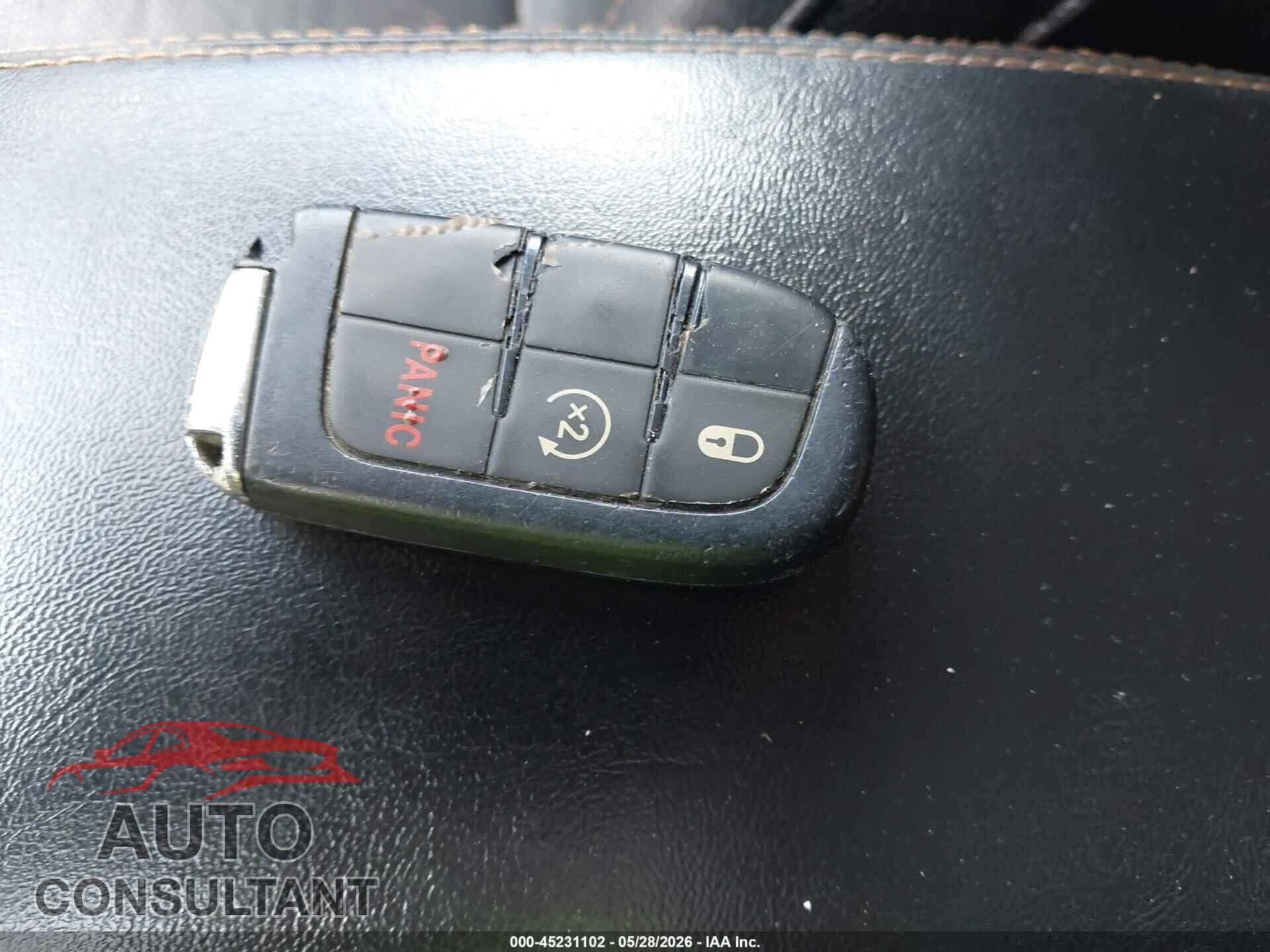 JEEP COMPASS 2020 - 3C4NJCCB4LT191835