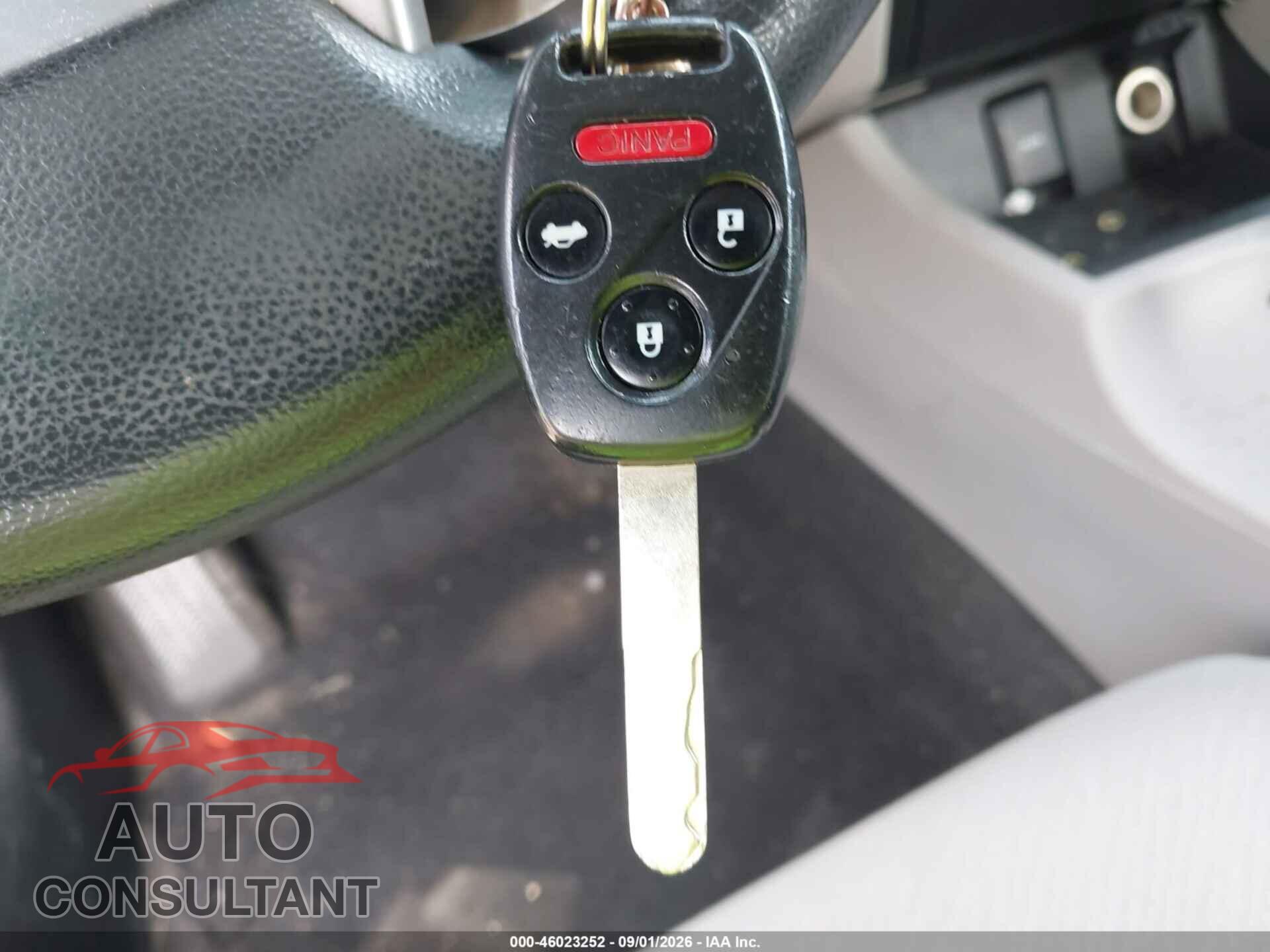 HONDA CIVIC 2013 - 19XFB2F59DE100193