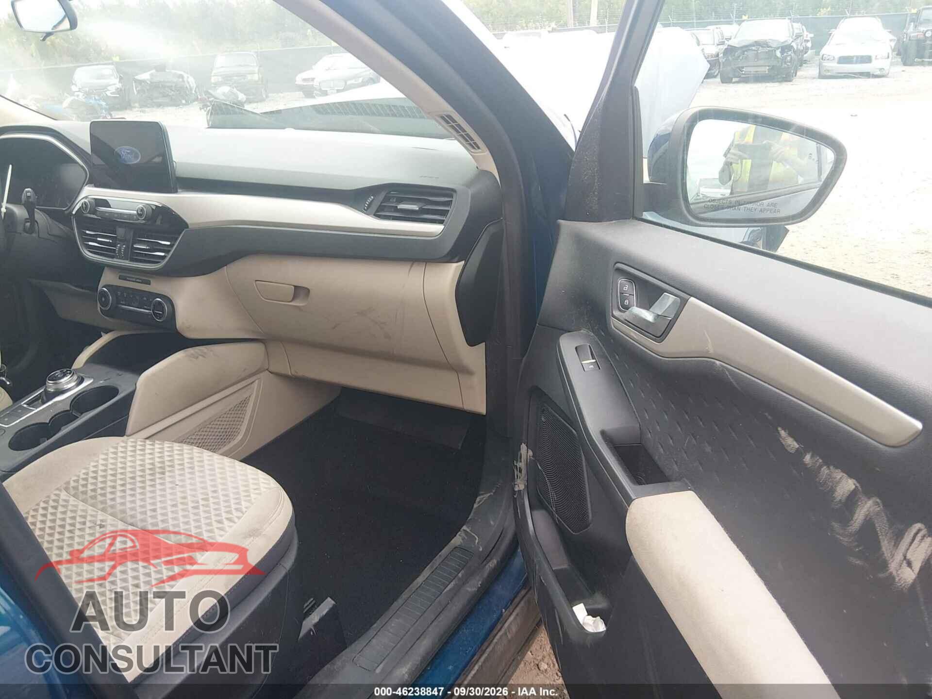 FORD ESCAPE 2020 - 1FMCU9G69LUA20904
