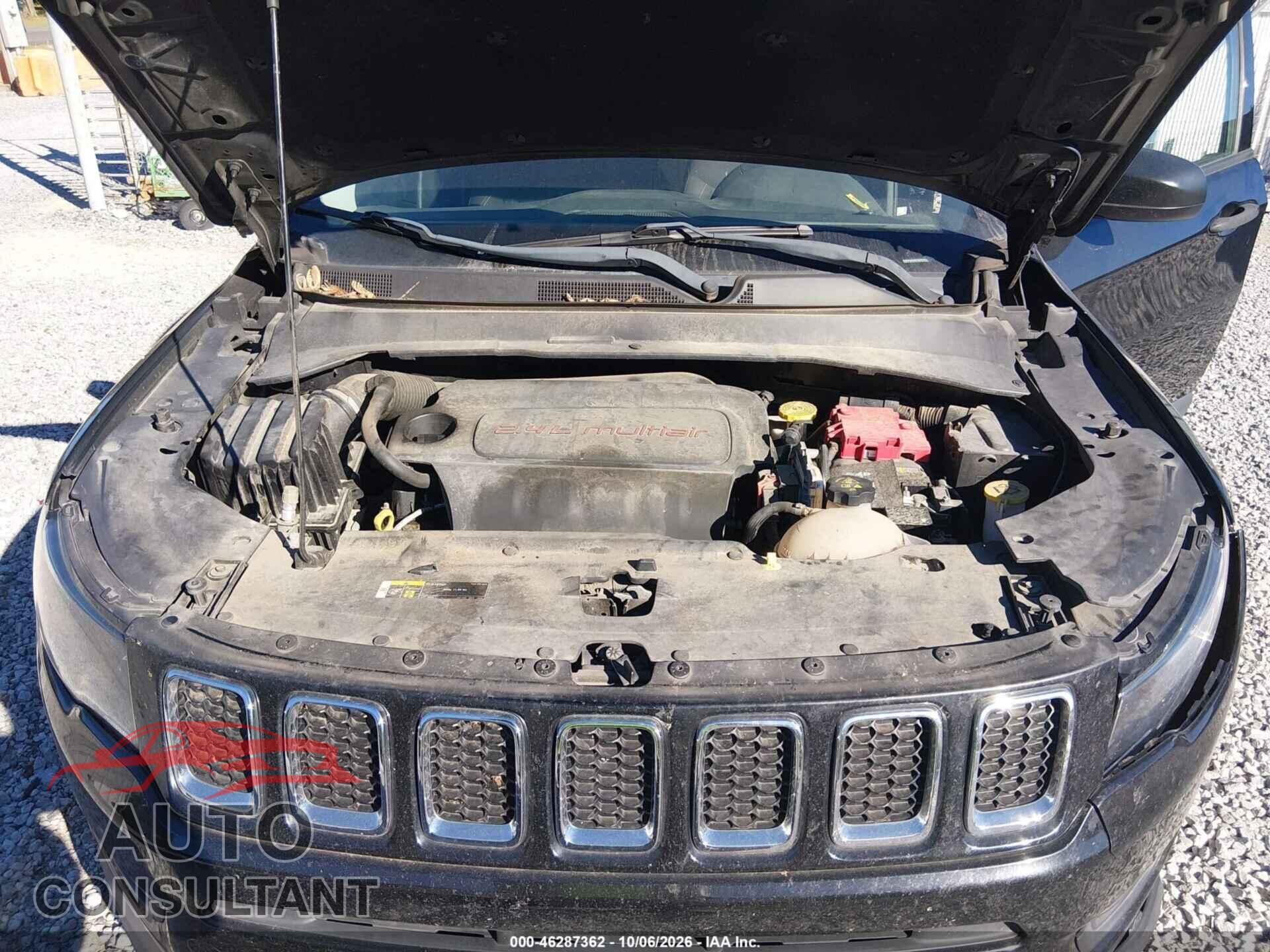 JEEP COMPASS 2019 - 3C4NJDAB2KT657284
