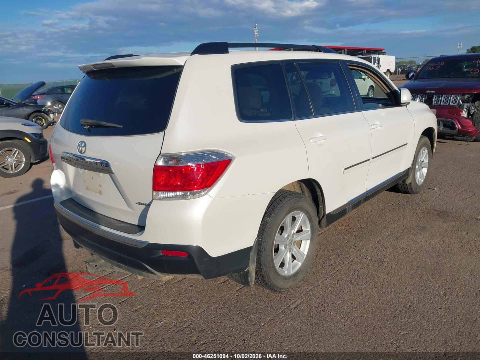 TOYOTA HIGHLANDER 2013 - 5TDBK3EH8DS250933