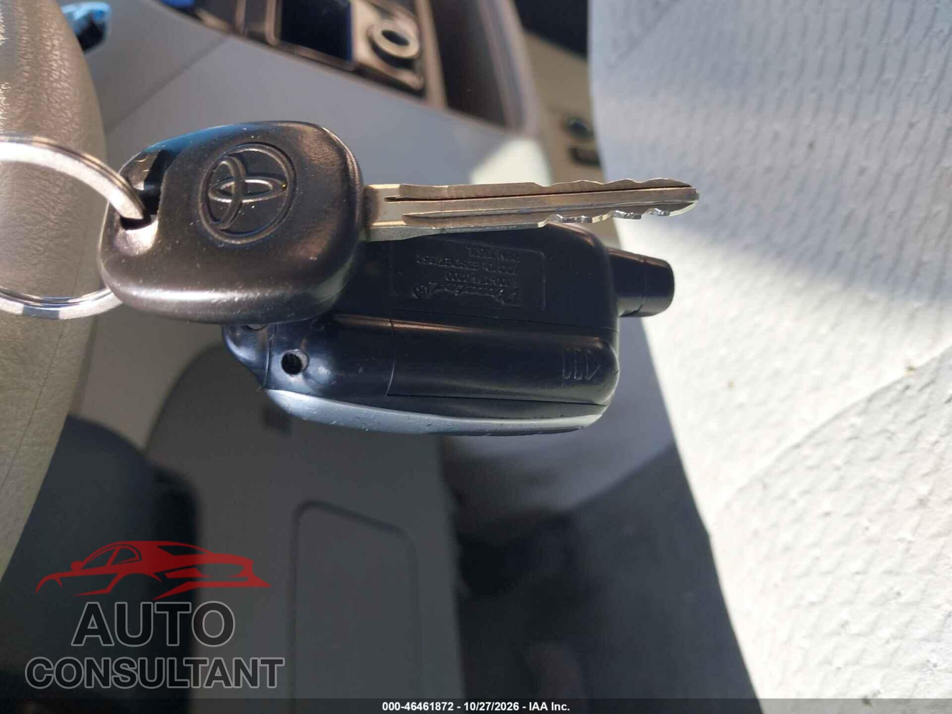 TOYOTA SIENNA 2012 - 5TDKK3DC5CS261246