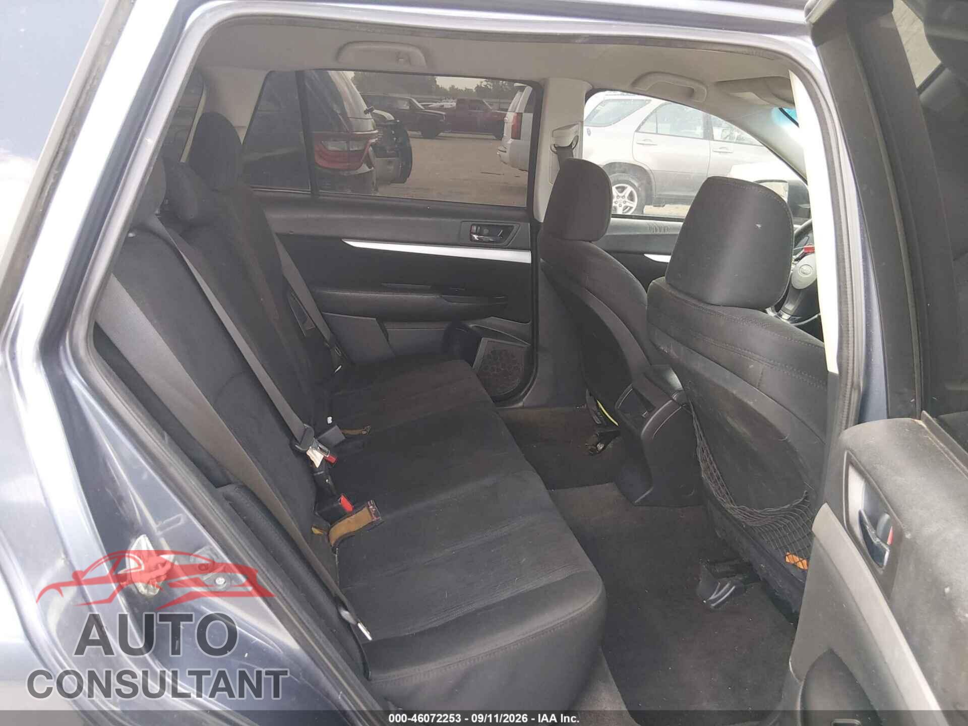SUBARU OUTBACK 2013 - 4S4BRBBC5D3270214