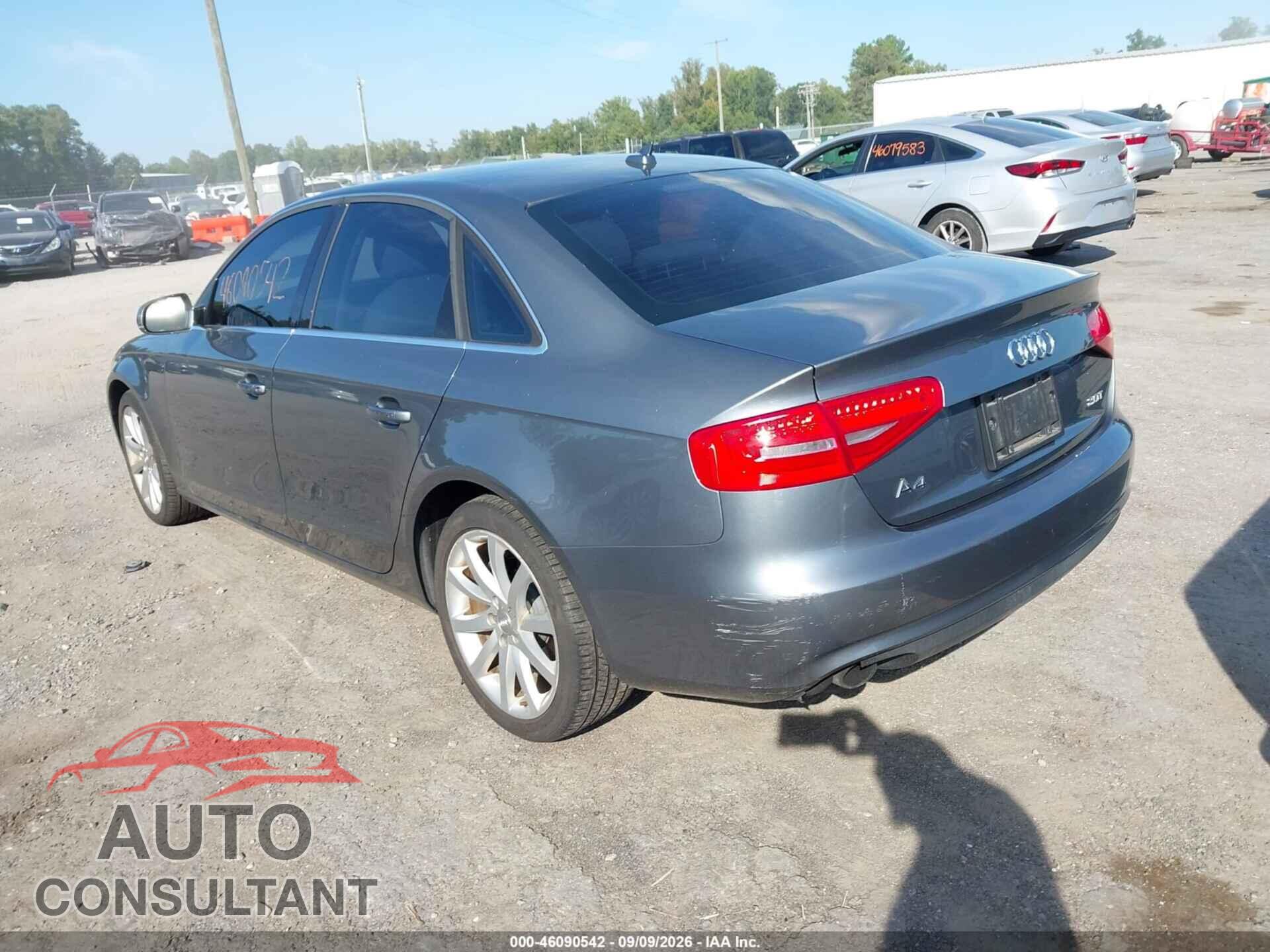 AUDI A4 2013 - WAUEFAFL5DA161355