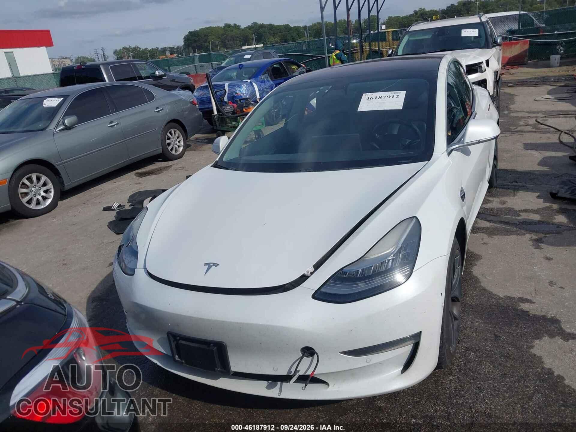 TESLA MODELO 3 2018 - 5YJ3E1EB3JF151500