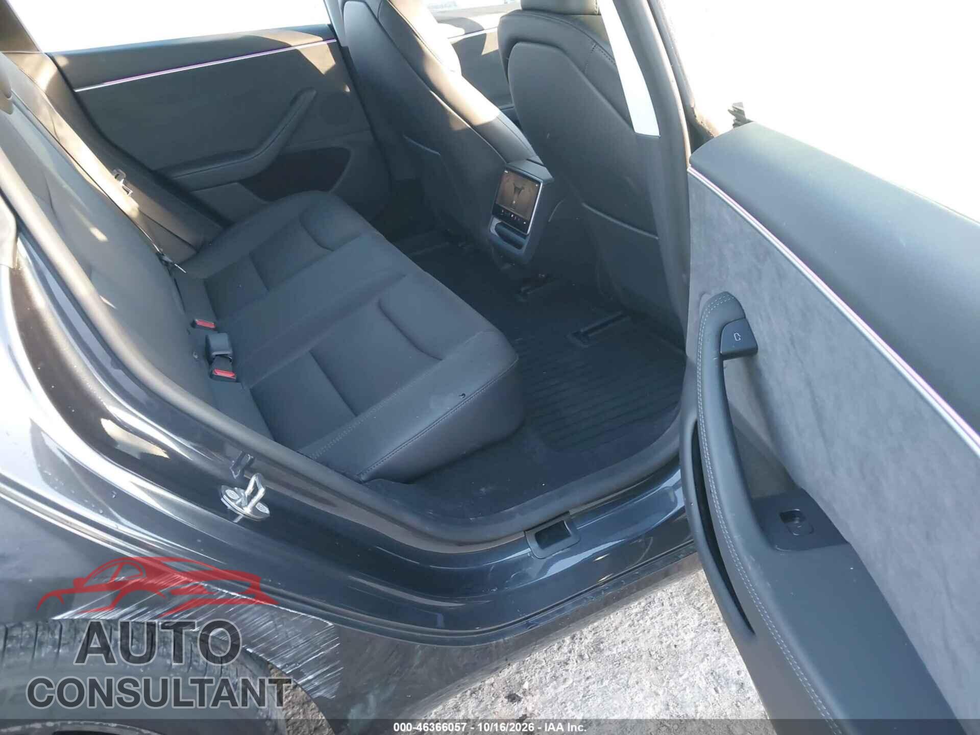 TESLA MODEL 3 2024 - 5YJ3E1EB9RF788189