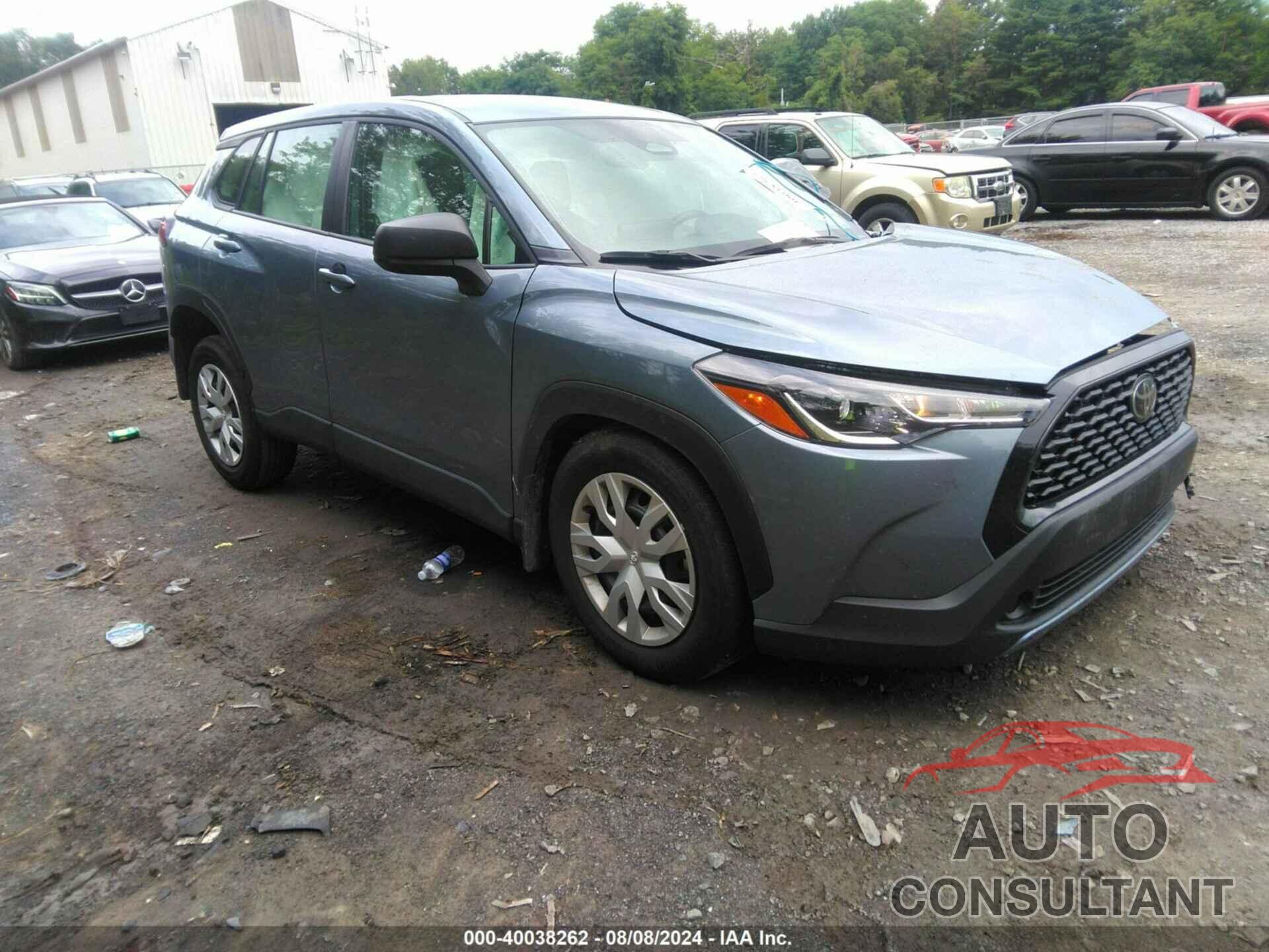 TOYOTA COROLLA CROSS 2023 - 7MUAAABG0PV065655