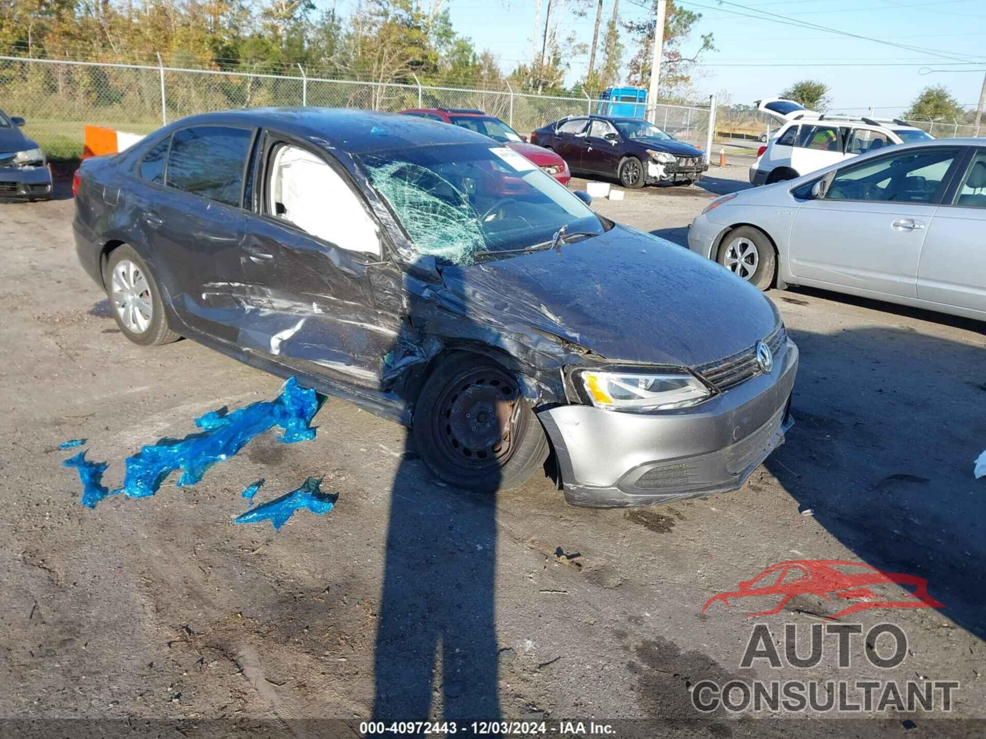 VOLKSWAGEN JETTA 2011 - 3VW2K7AJ6BM366089