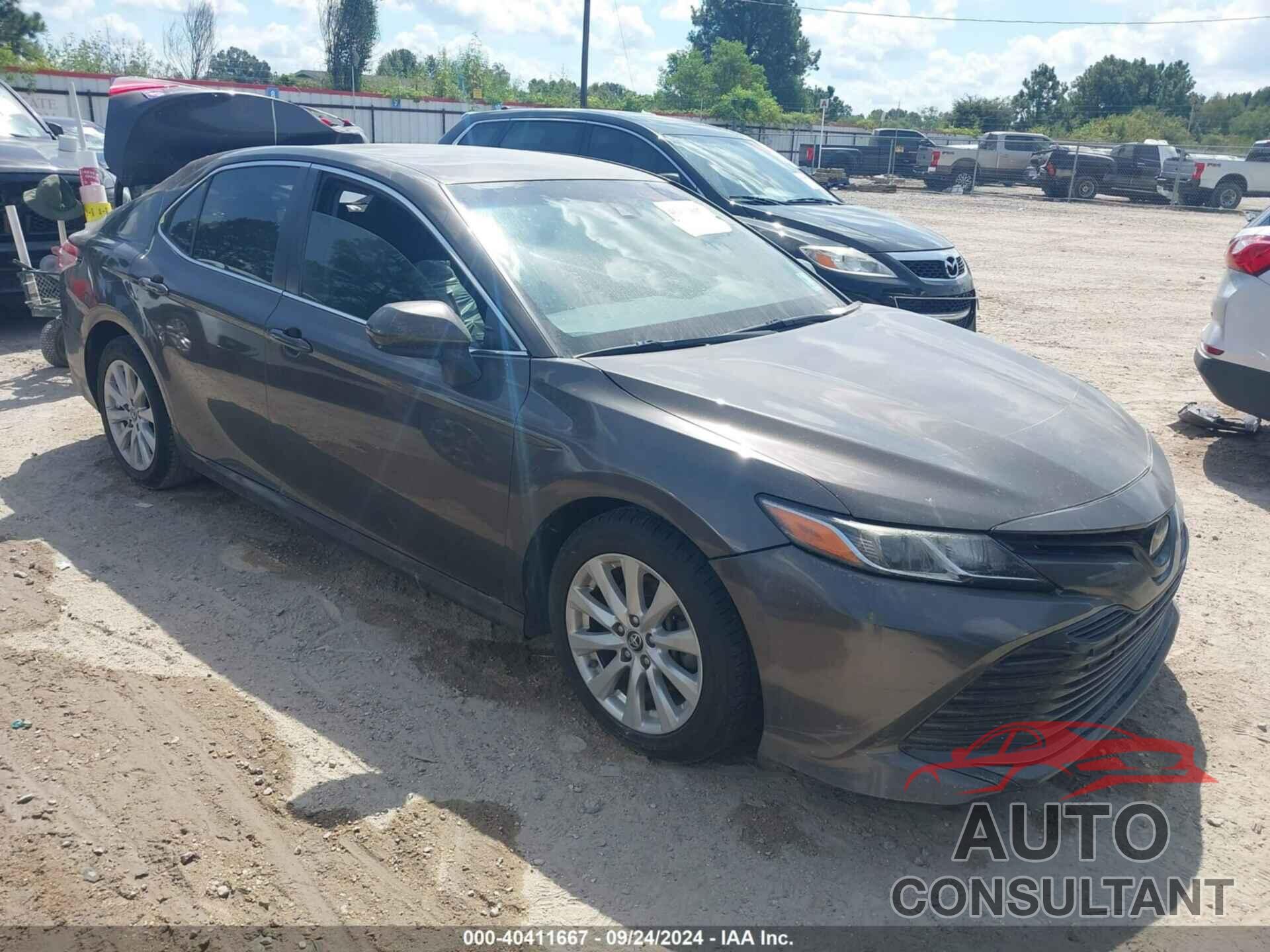 TOYOTA CAMRY 2018 - JTNB11HK5J3009225