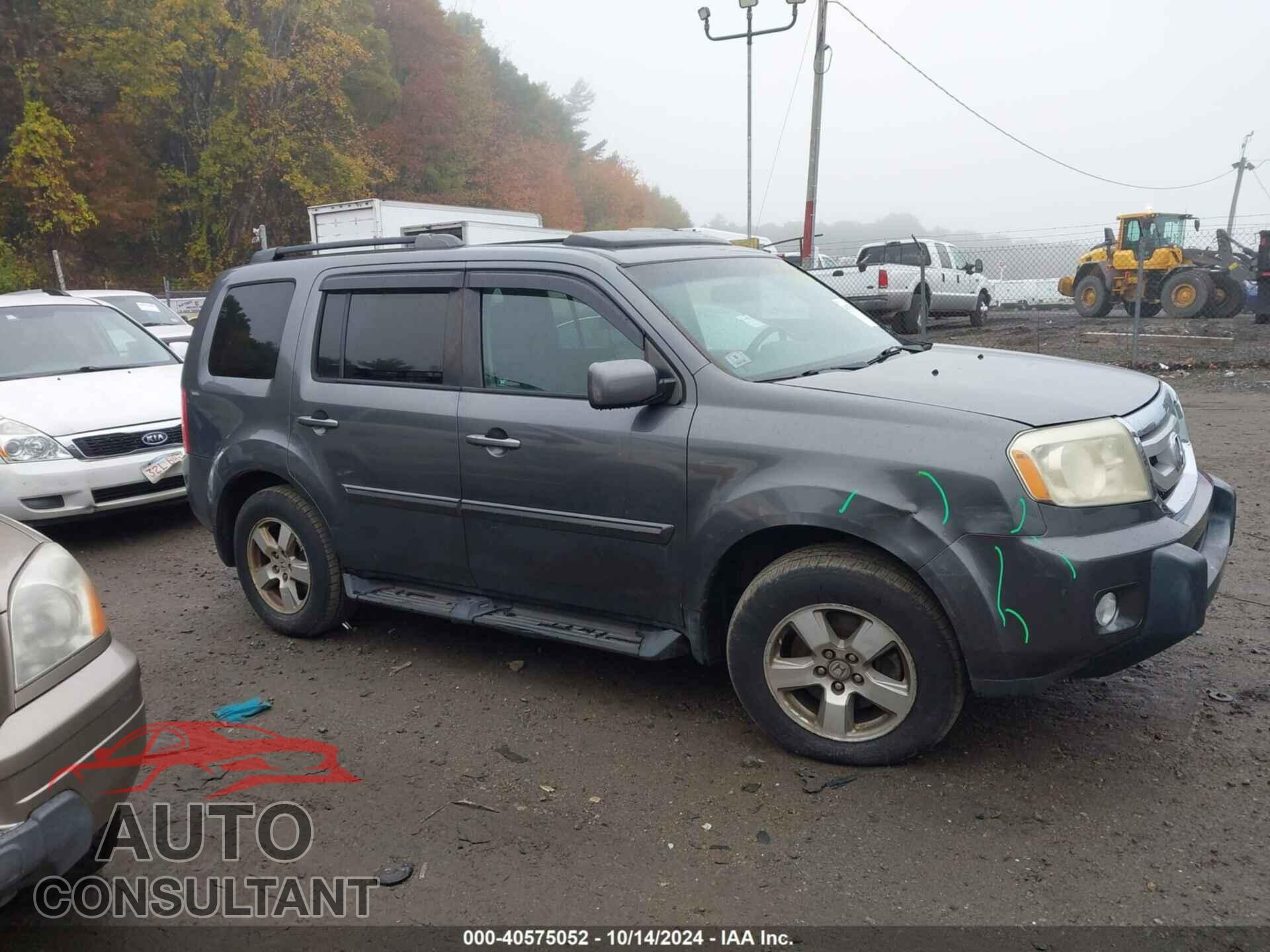 HONDA PILOT 2011 - 5FNYF4H76BB012880