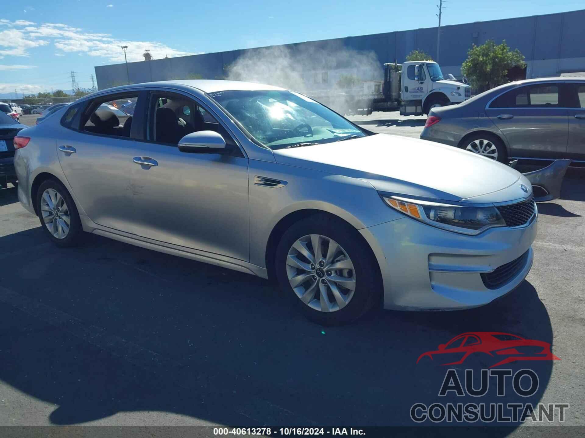 KIA OPTIMA 2016 - 5XXGT4L3XGG077650