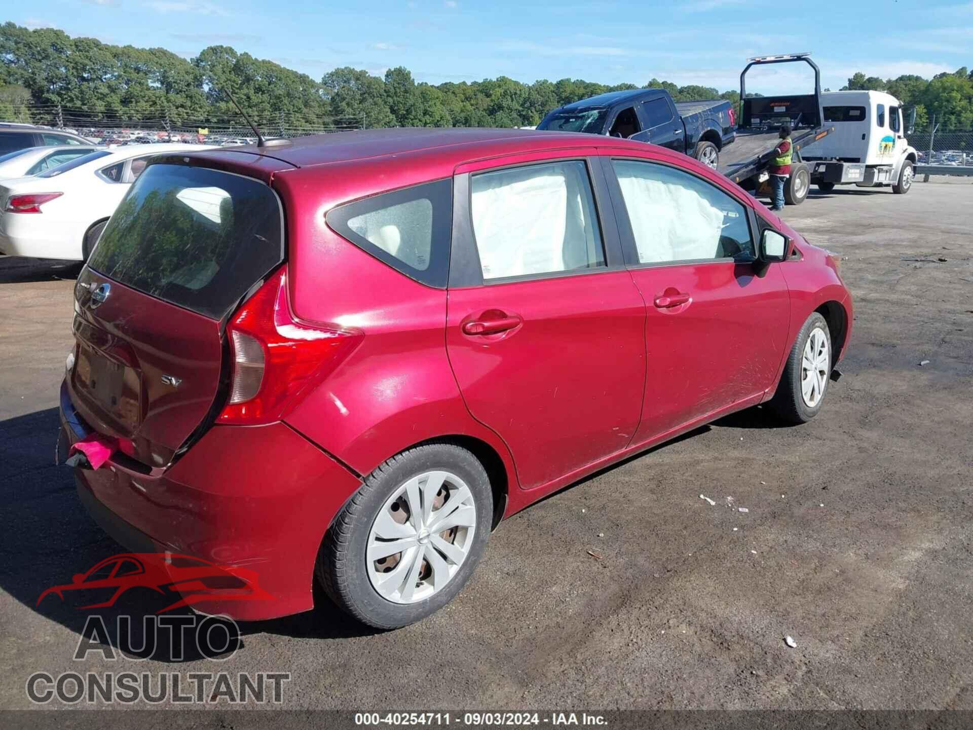 NISSAN VERSA NOTE 2017 - 3N1CE2CP6HL352987