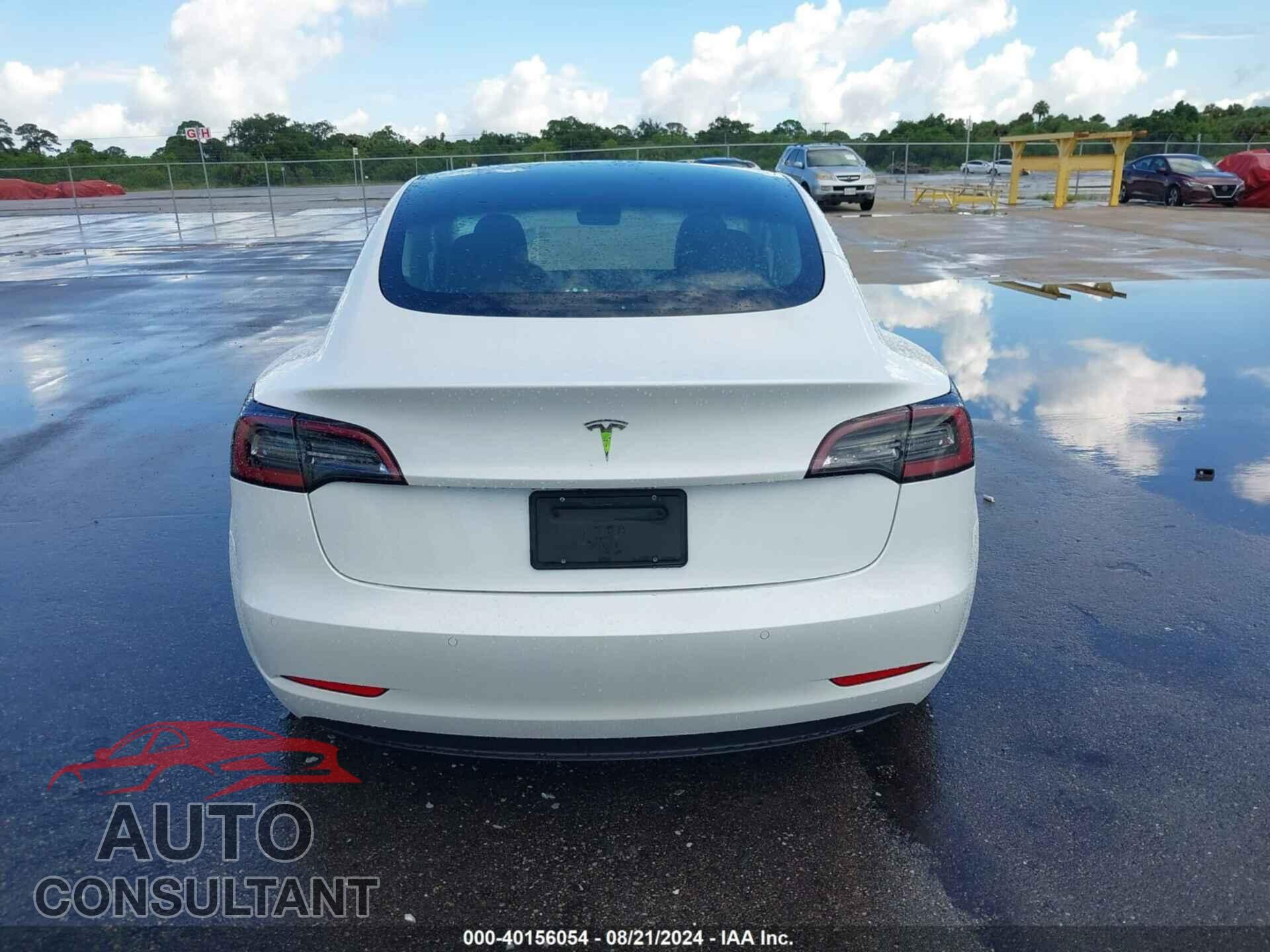 TESLA MODEL 3 2021 - 5YJ3E1EA2MF089387