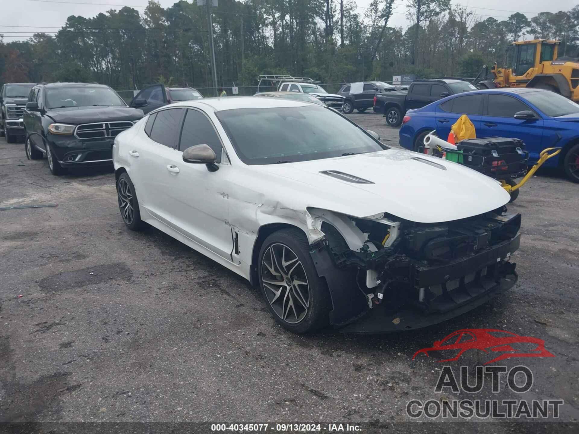 KIA STINGER 2023 - KNAE35LD9P6123129