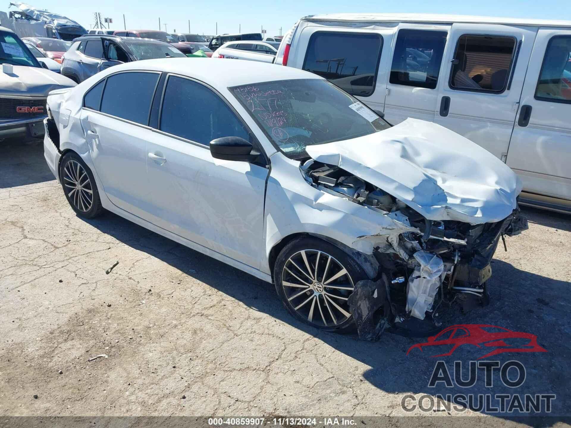 VOLKSWAGEN JETTA 2015 - 3VWD17AJ8FM422177