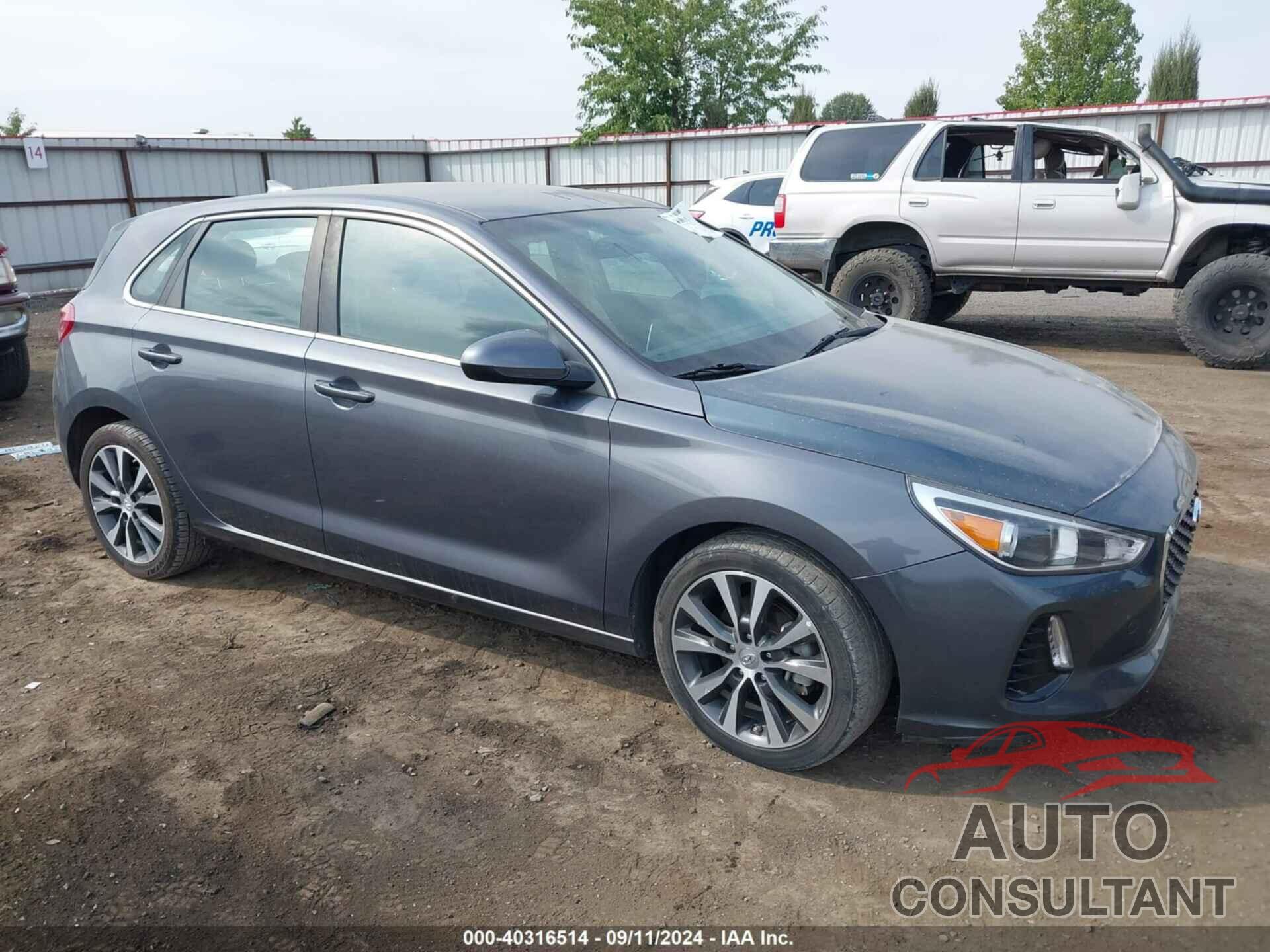 HYUNDAI ELANTRA GT 2019 - KMHH35LE6KU093144