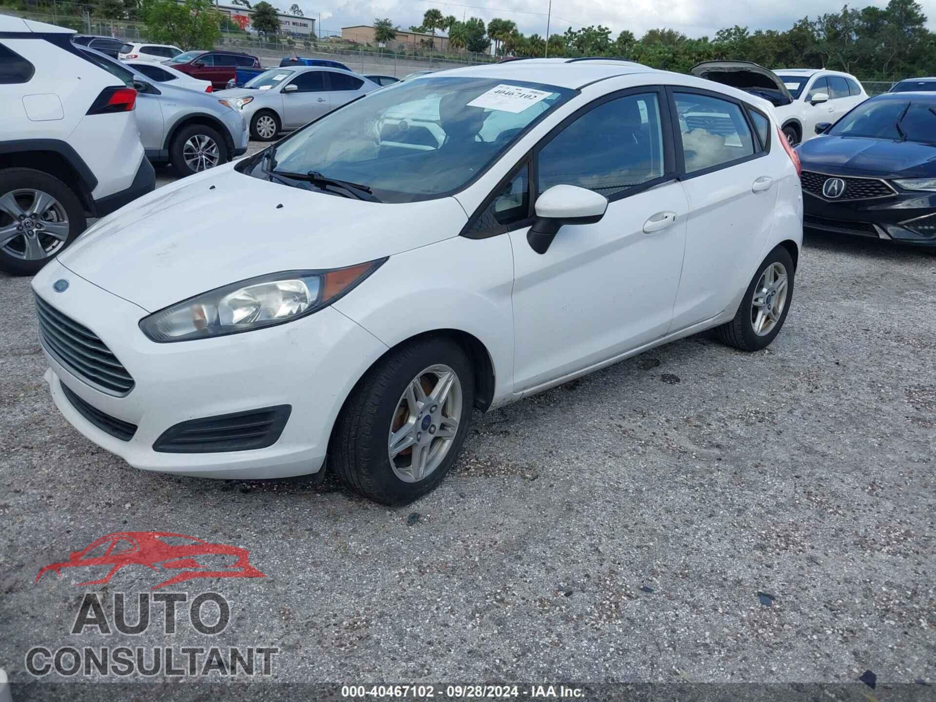 FORD FIESTA 2018 - 3FADP4EJ2JM101910
