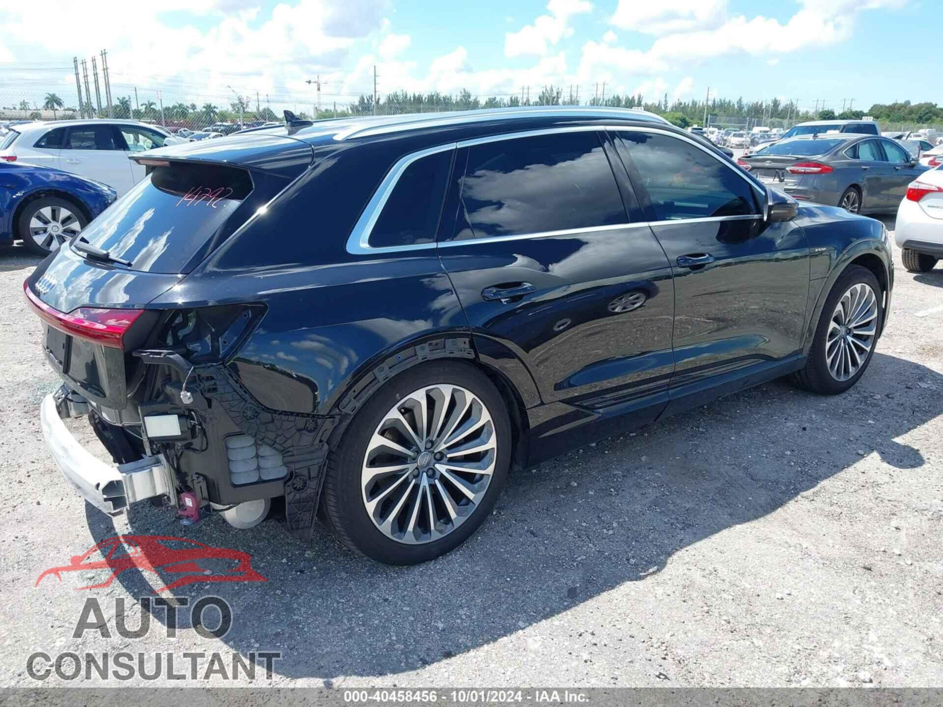 AUDI E-TRON 2019 - WA1VAAGE1KB024951