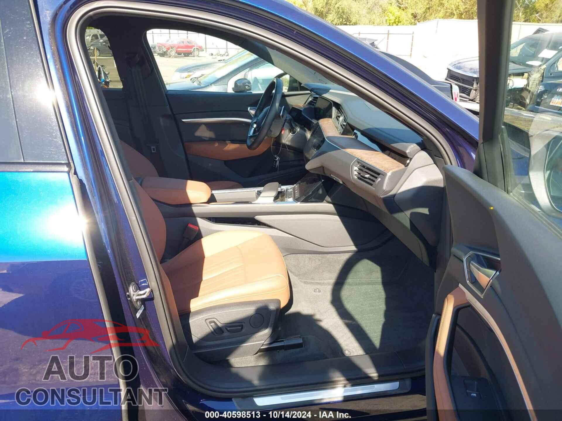 AUDI E-TRON 2023 - WA1AAAGE2PB014127