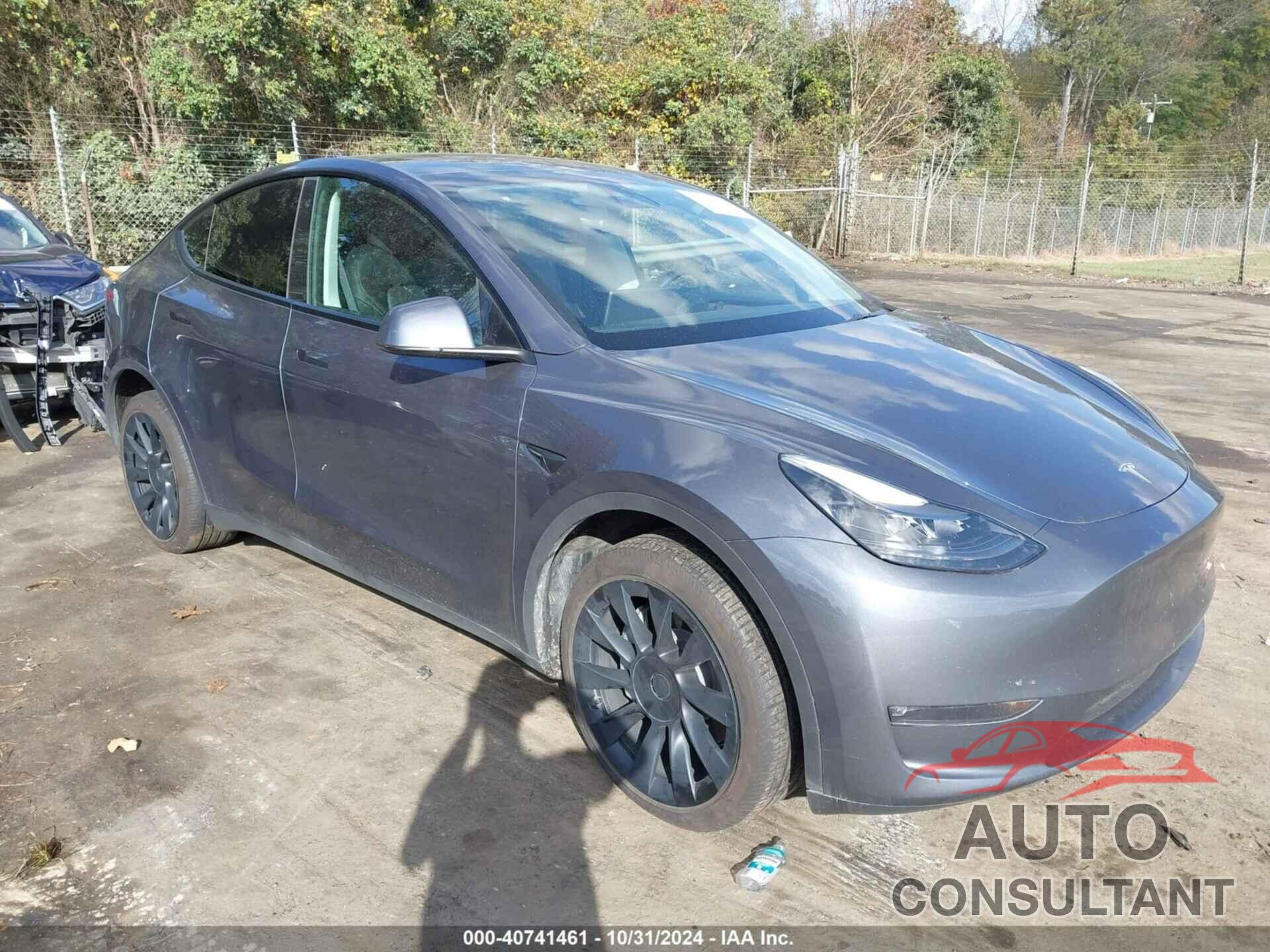 TESLA MODEL Y 2023 - 7SAYGDEE1PF698207