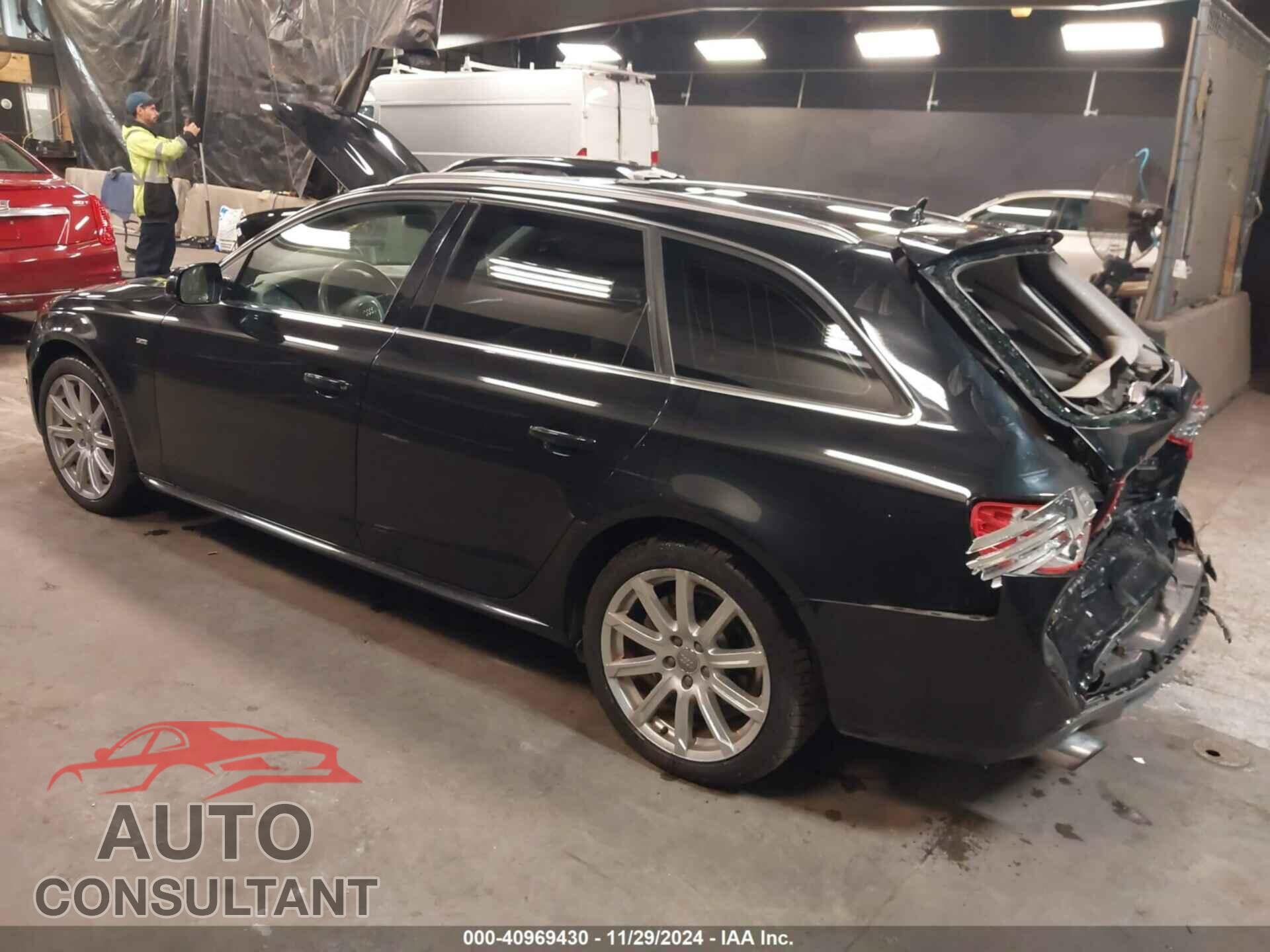 AUDI A4 2012 - WAUWFAFL1CA052488