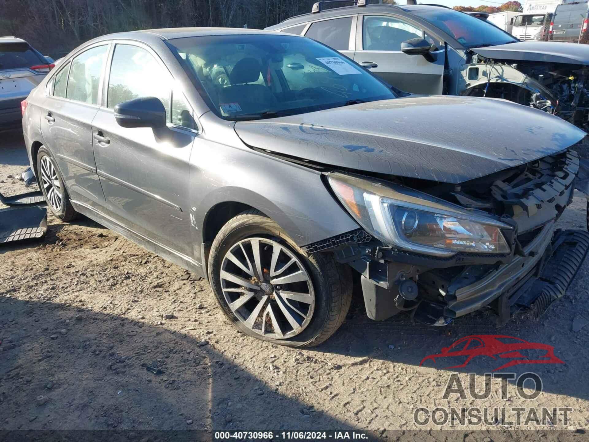 SUBARU LEGACY 2018 - 4S3BNAF63J3003227