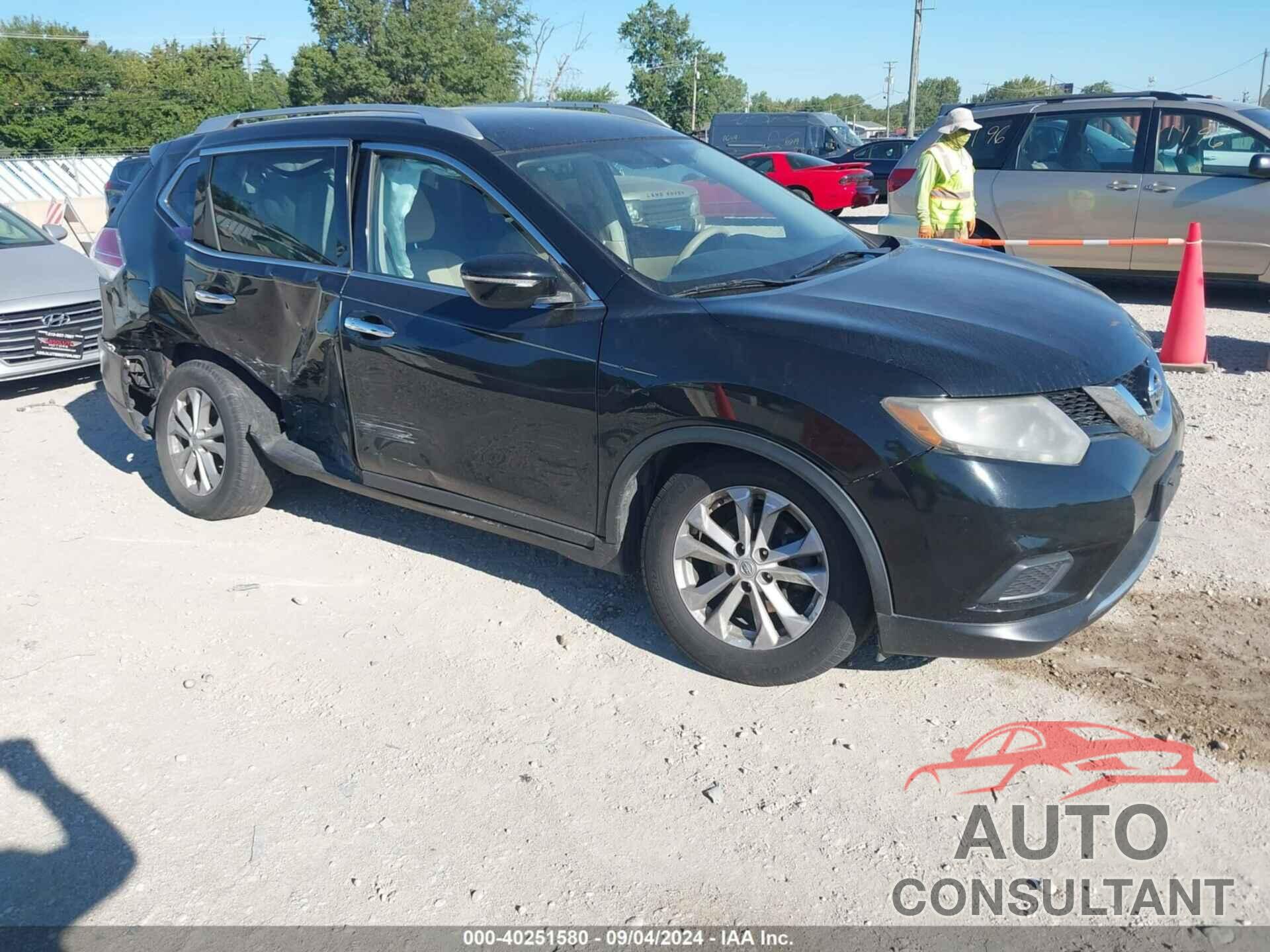 NISSAN ROGUE 2015 - KNMAT2MT1FP586459