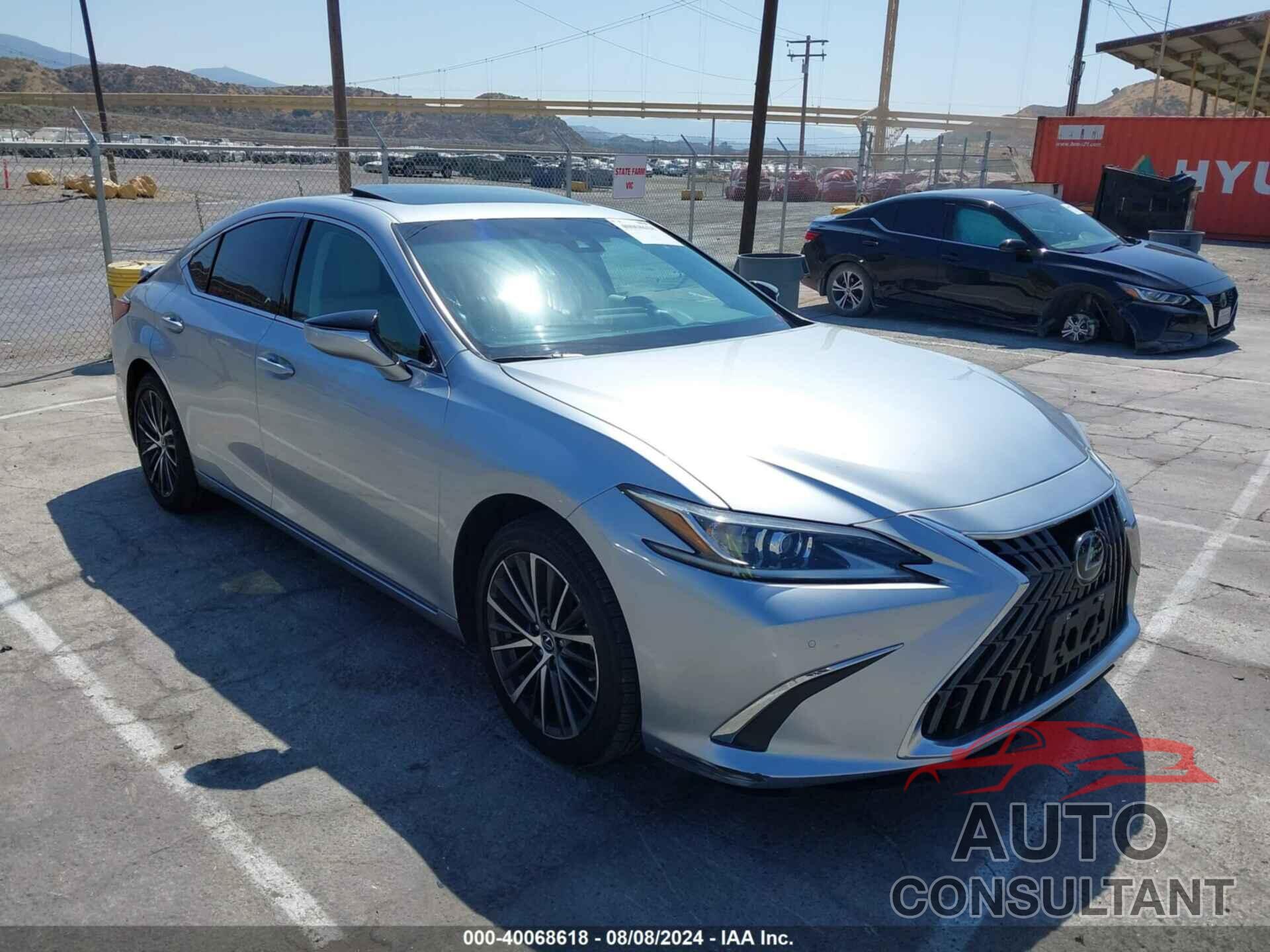 LEXUS ES 300H 2023 - 58ADA1C16PU036730