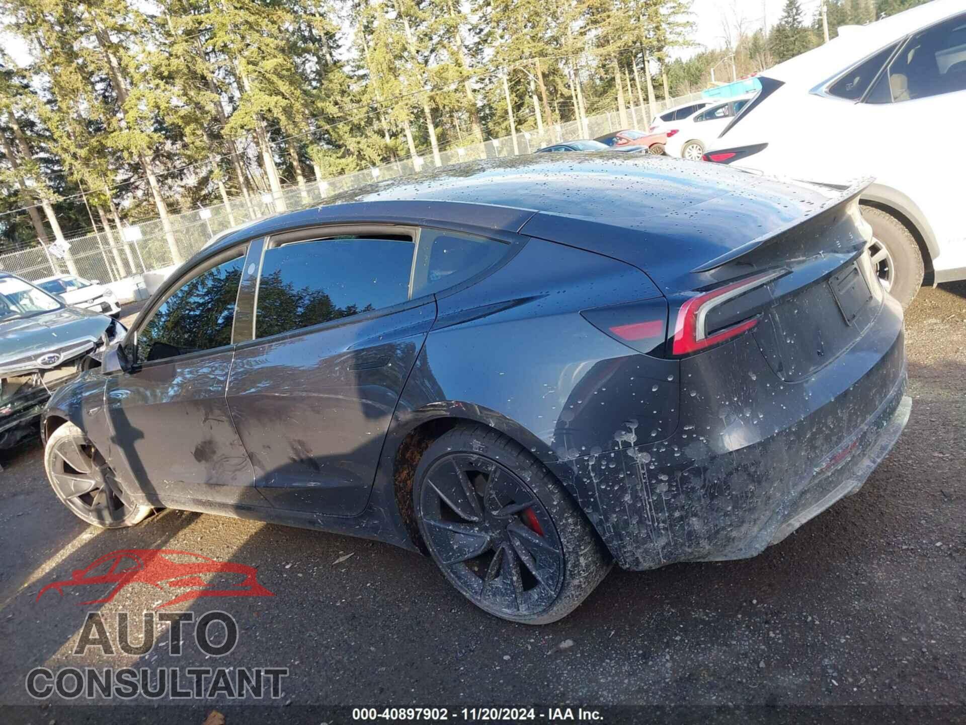 TESLA MODEL 3 2024 - 5YJ3E1ET2RF796238