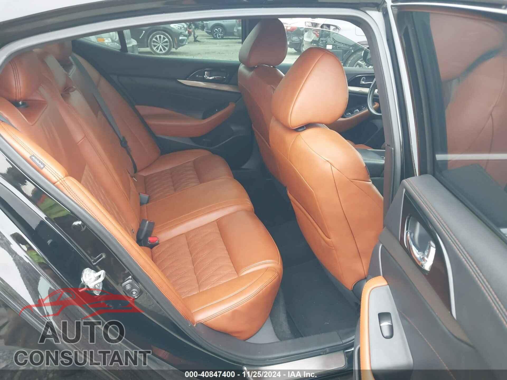 NISSAN MAXIMA 2020 - 1N4AA6FV2LC369135