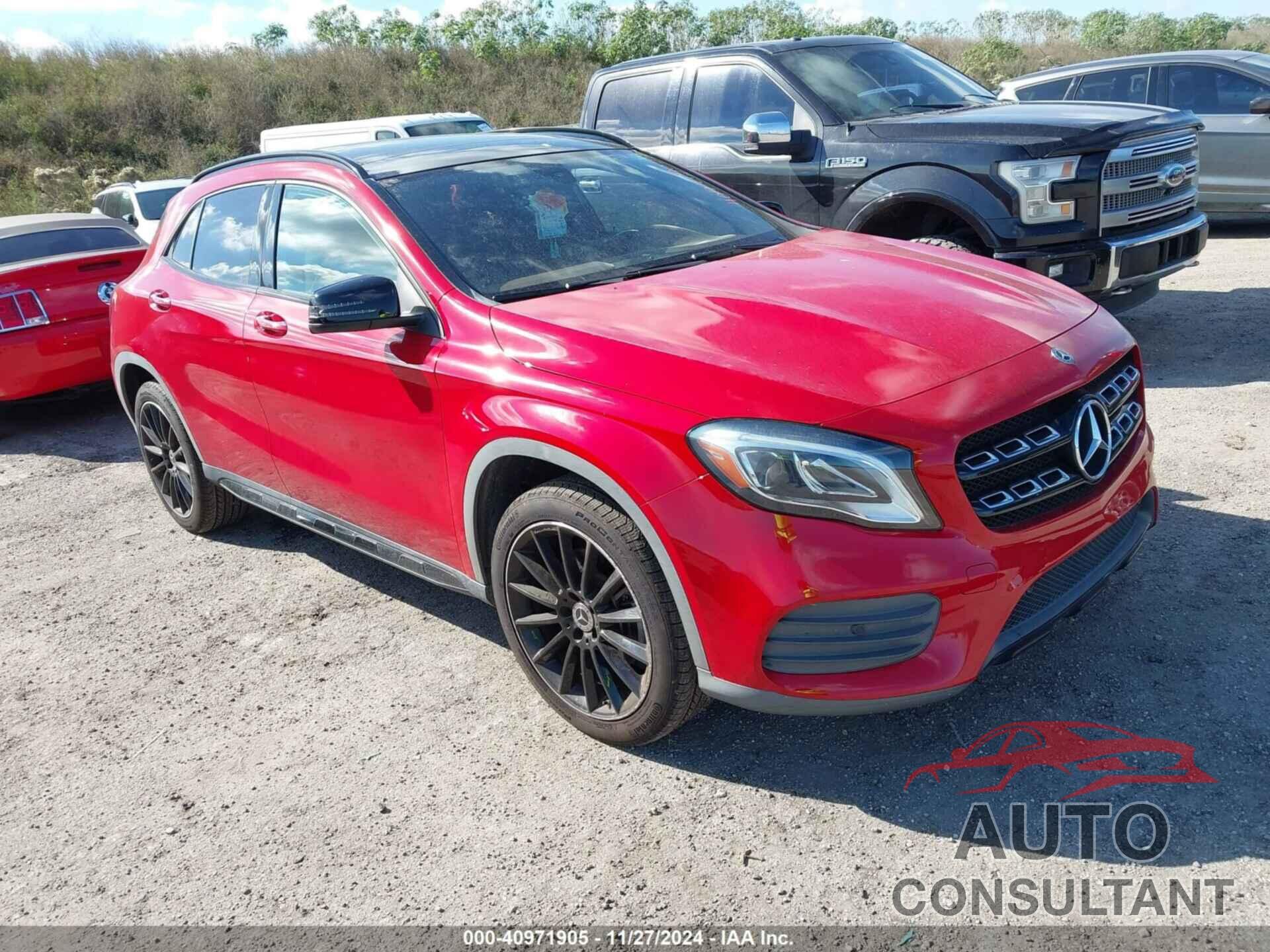 MERCEDES-BENZ GLA 250 2018 - WDCTG4EB7JJ483356
