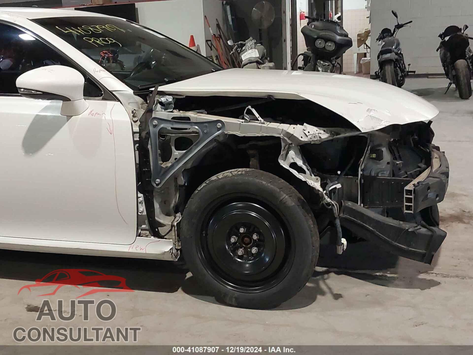 LEXUS GS 2013 - JTHCE1BL3D5009116