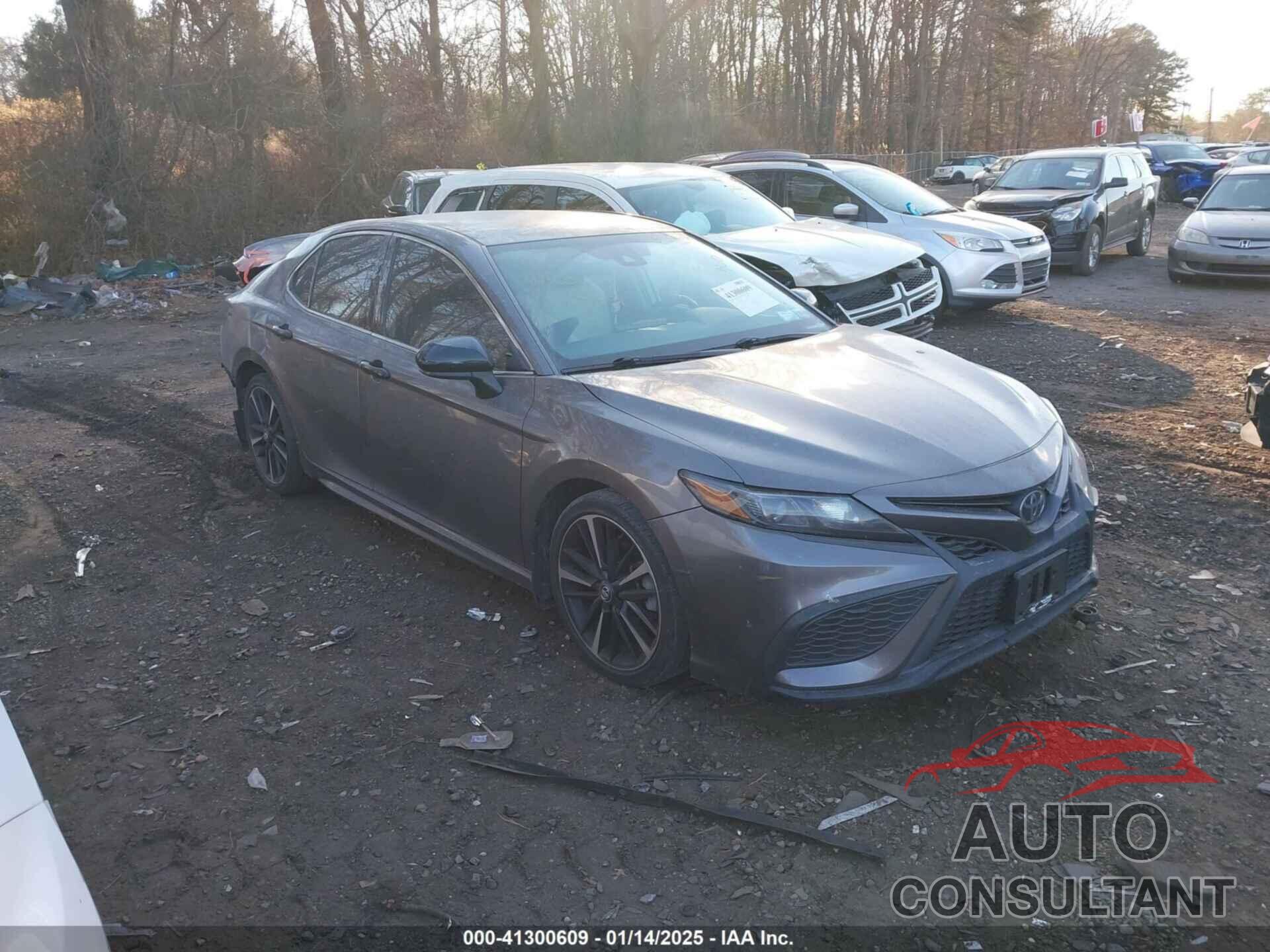 TOYOTA CAMRY 2021 - 4T1G11AK7MU414839