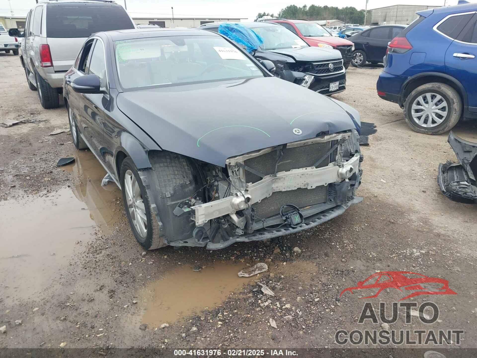 MERCEDES-BENZ C 300 2019 - 55SWF8DB1KU318294