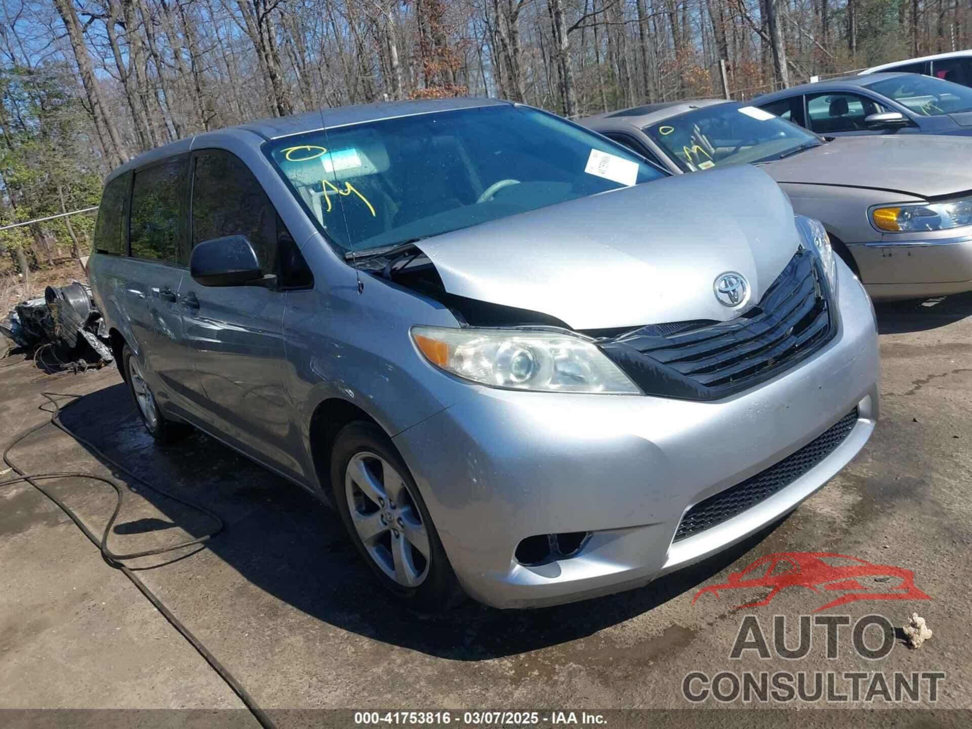 TOYOTA SIENNA 2012 - 5TDZK3DC2CS262403