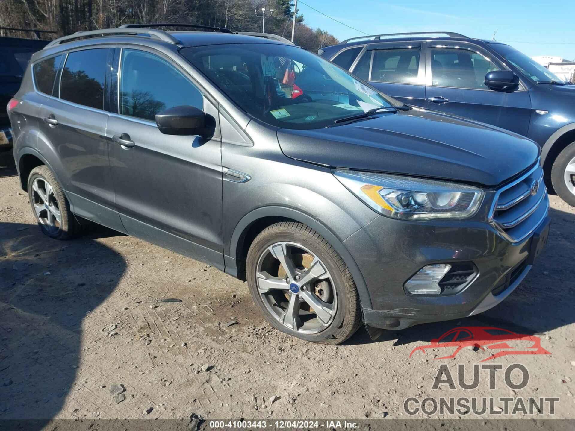 FORD ESCAPE 2017 - 1FMCU9GD0HUB34179